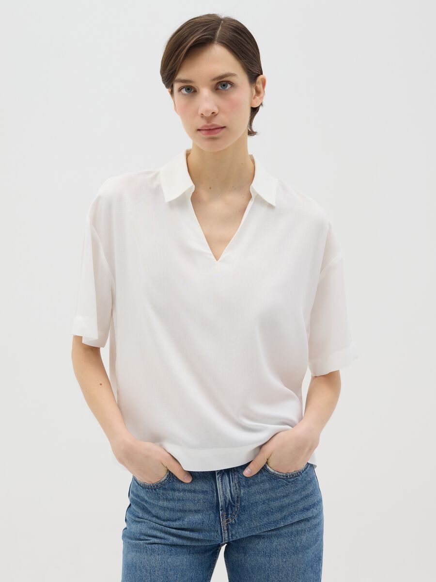 Viscose blouse with polo neck_0