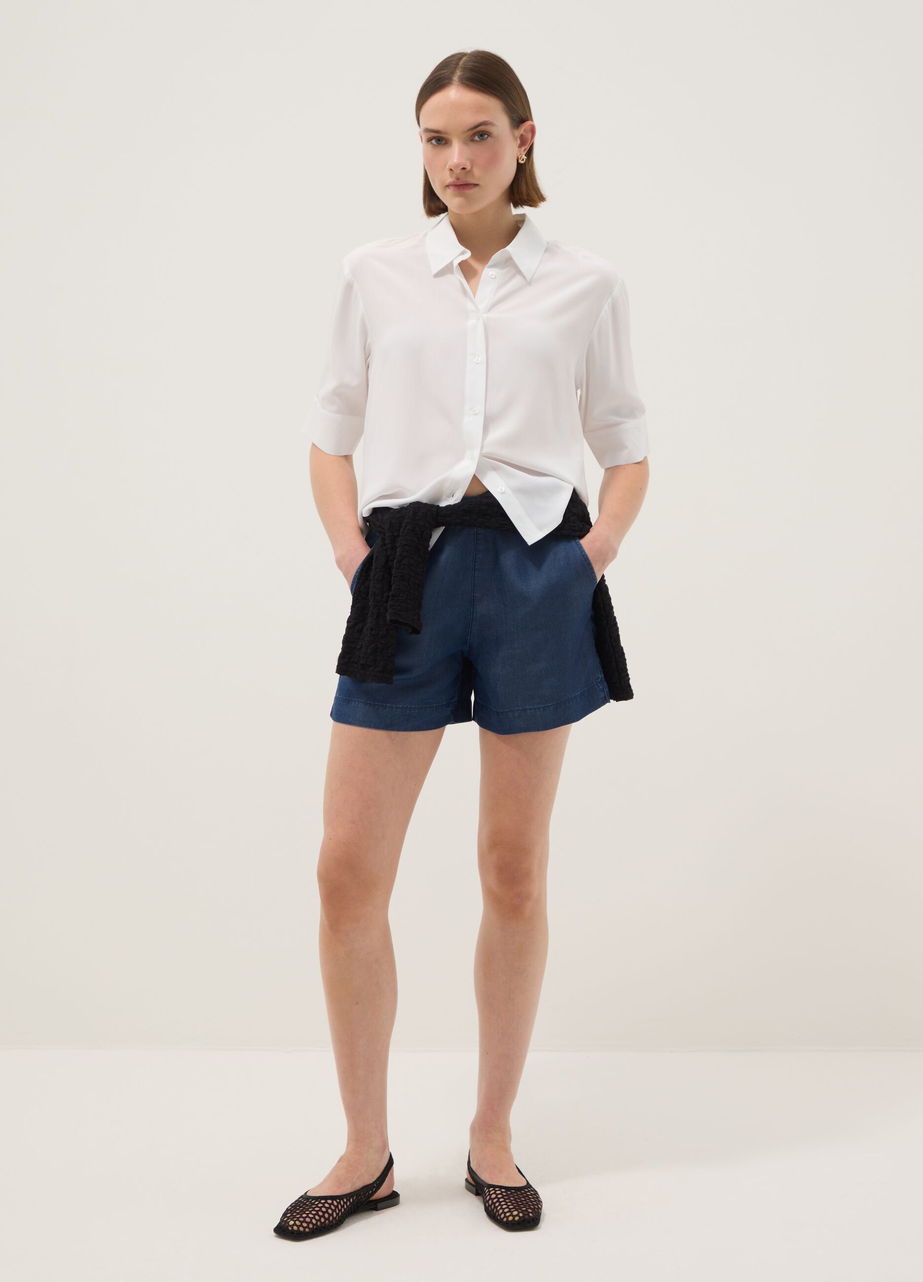 Blue denim shorts in pure lyocell with elasticated waist, regular fit