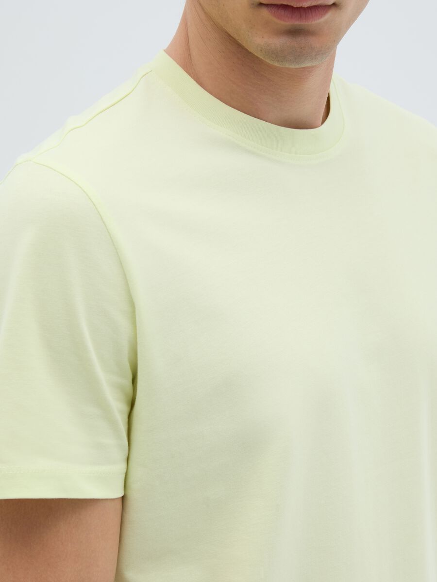 Men's regular fit green pure cotton T-shirt_2