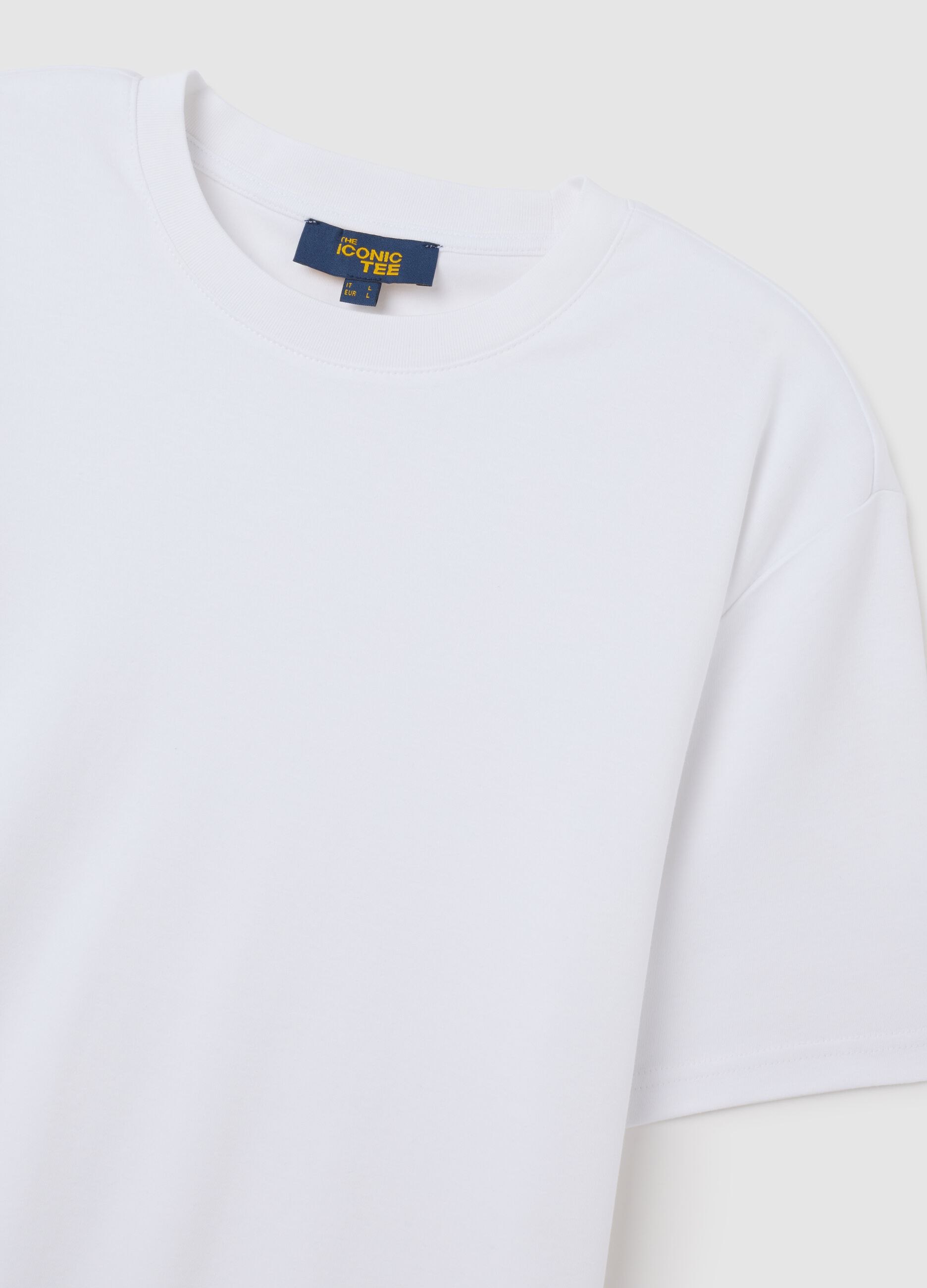 White pure cotton t-shirt relaxed fit
