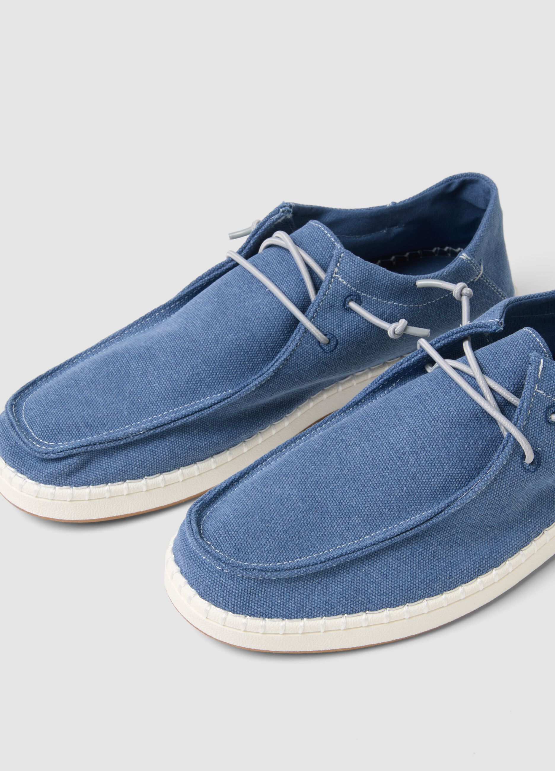 Blue casual shoes