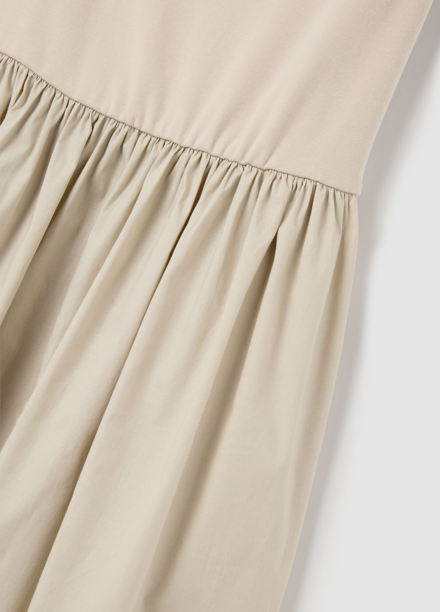 Abito lungo da donna in cotone elasticizzato beige senza maniche