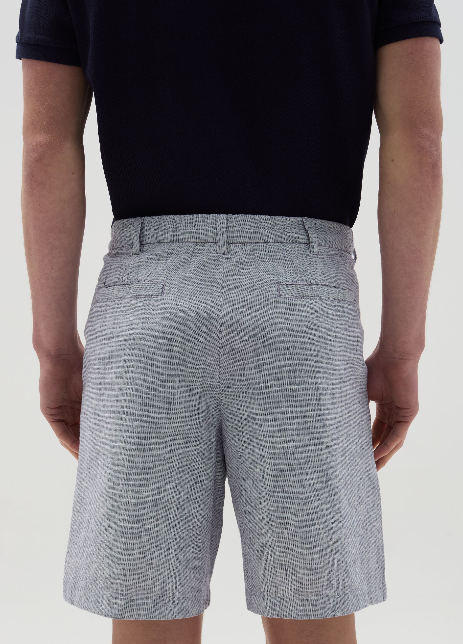 Chino Bermuda shorts with darts in cotton and linen