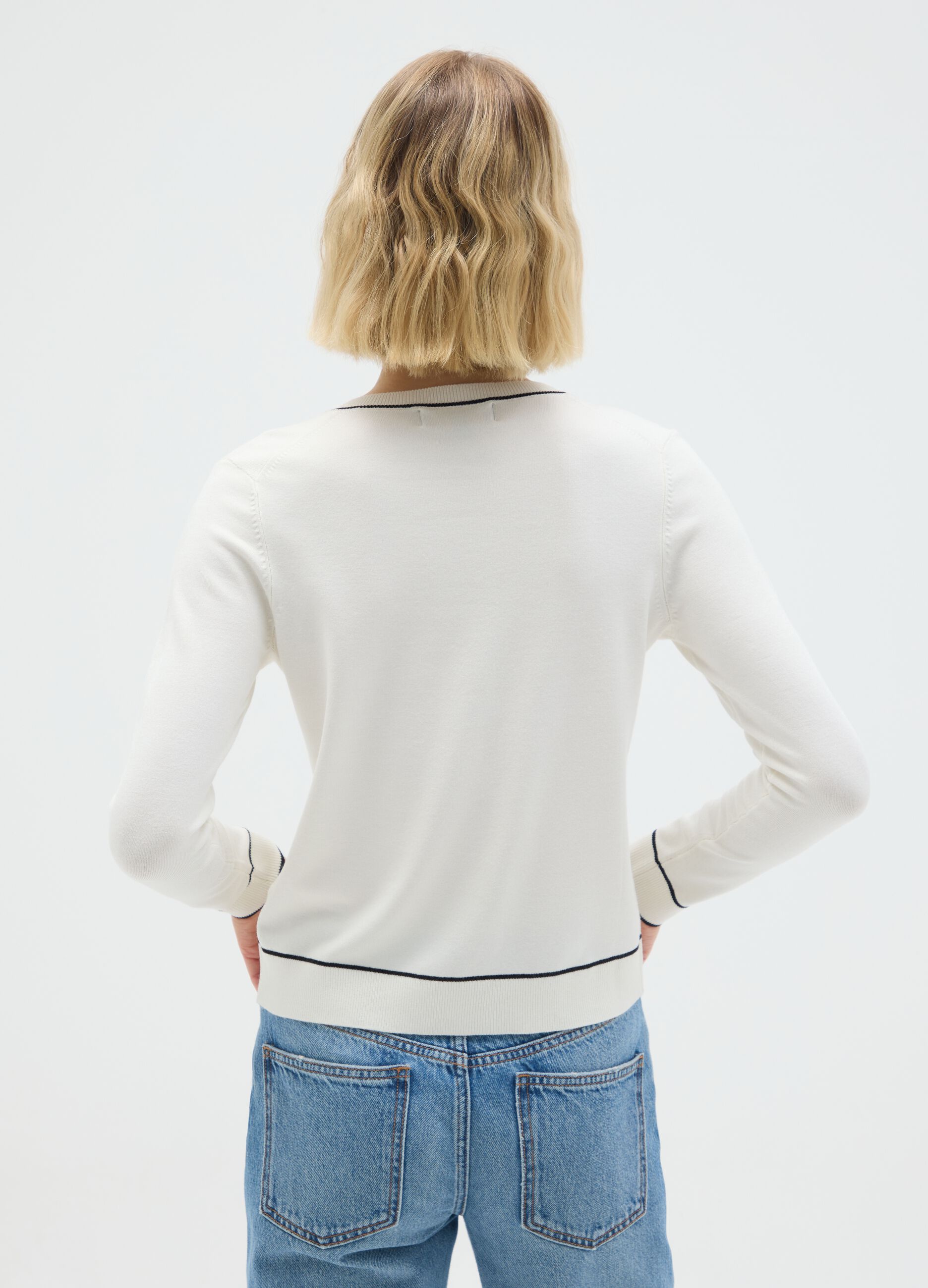 White viscose blend cardigan regular fit