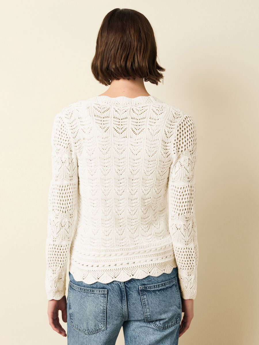 Crochet cardigan with V neck_2