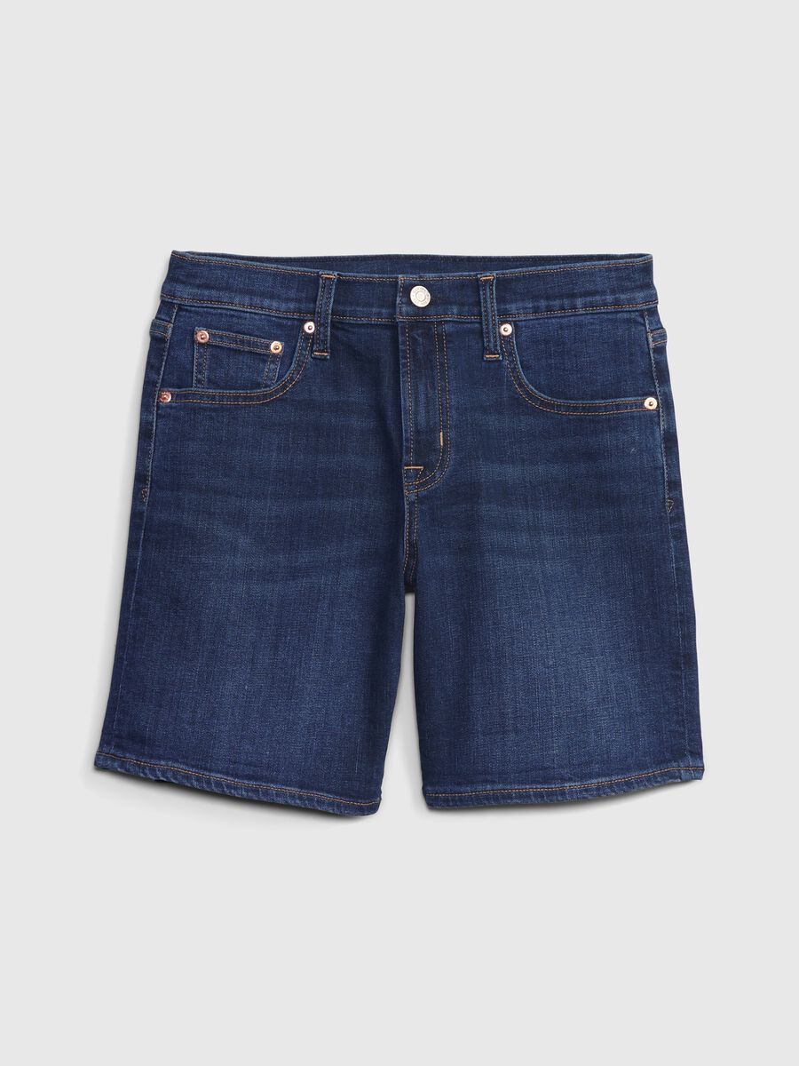 Girlfriend shorts in denim with five pockets_5