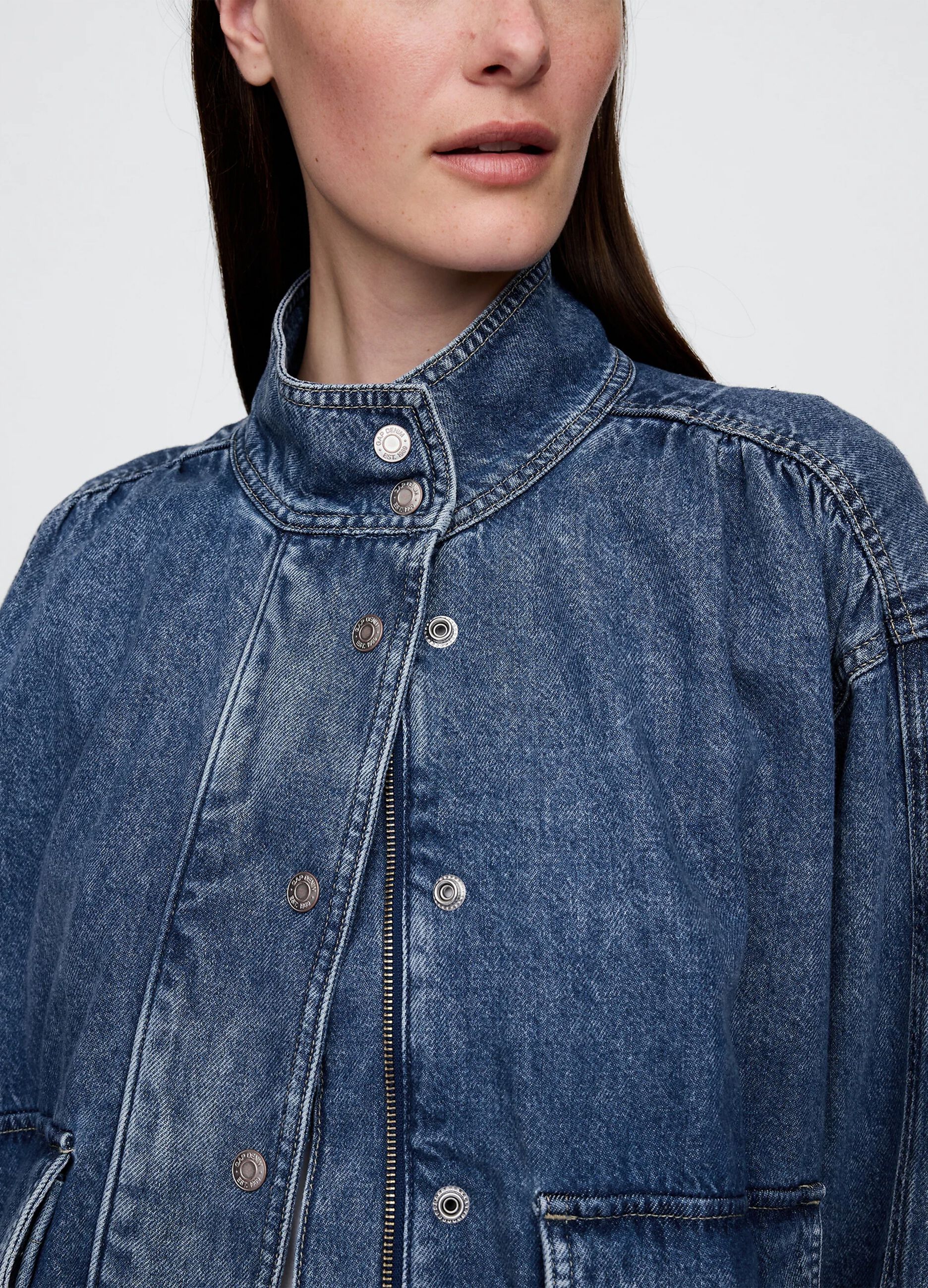Denim jacket with pockets