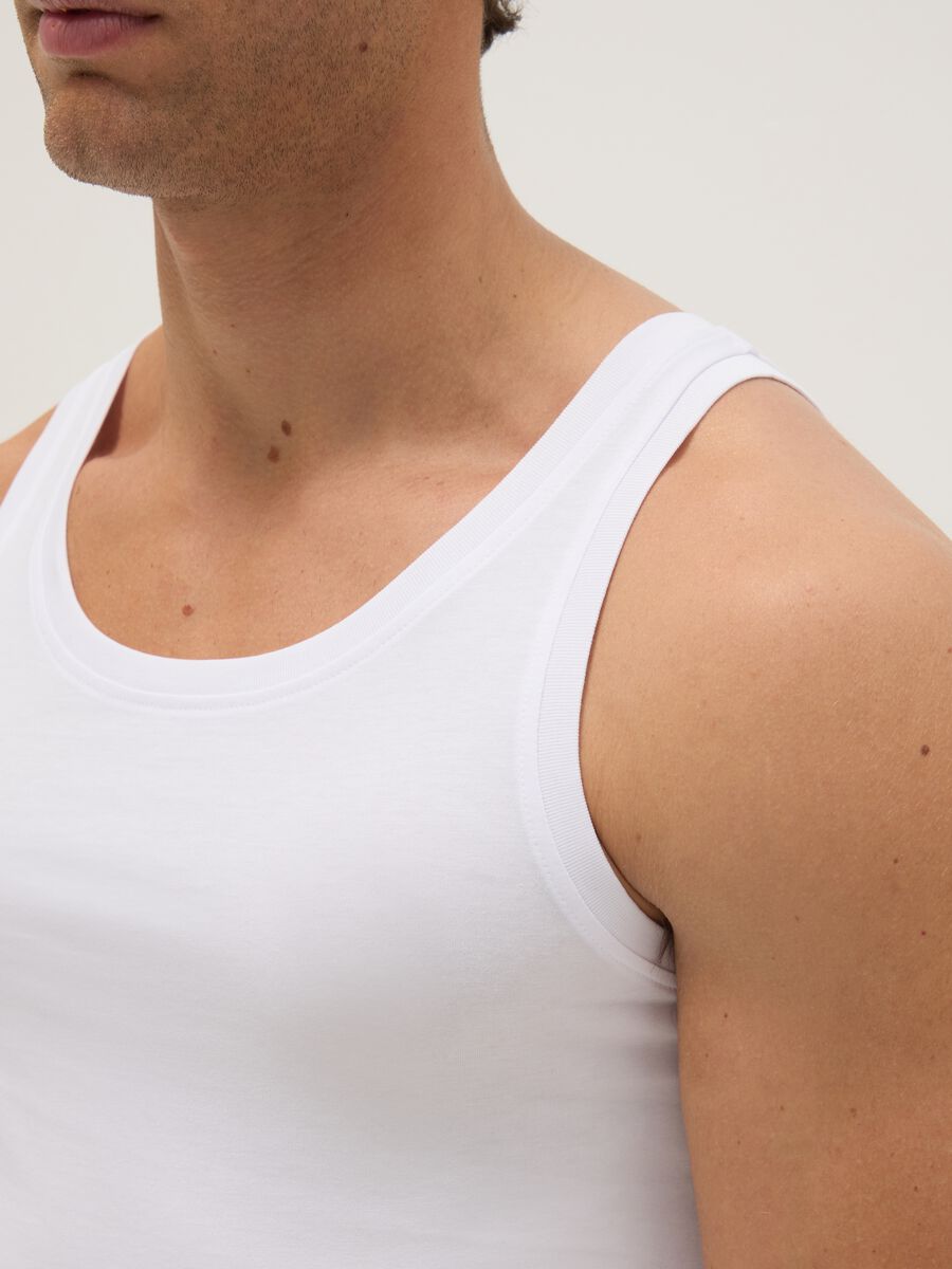 White pure cotton tank top regular fit_3