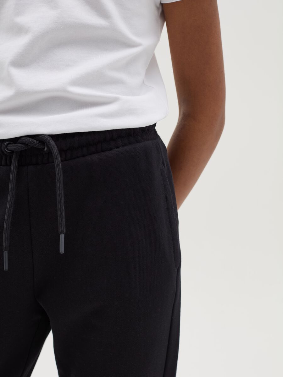 Joggers Essential in felpa con coulisse_3