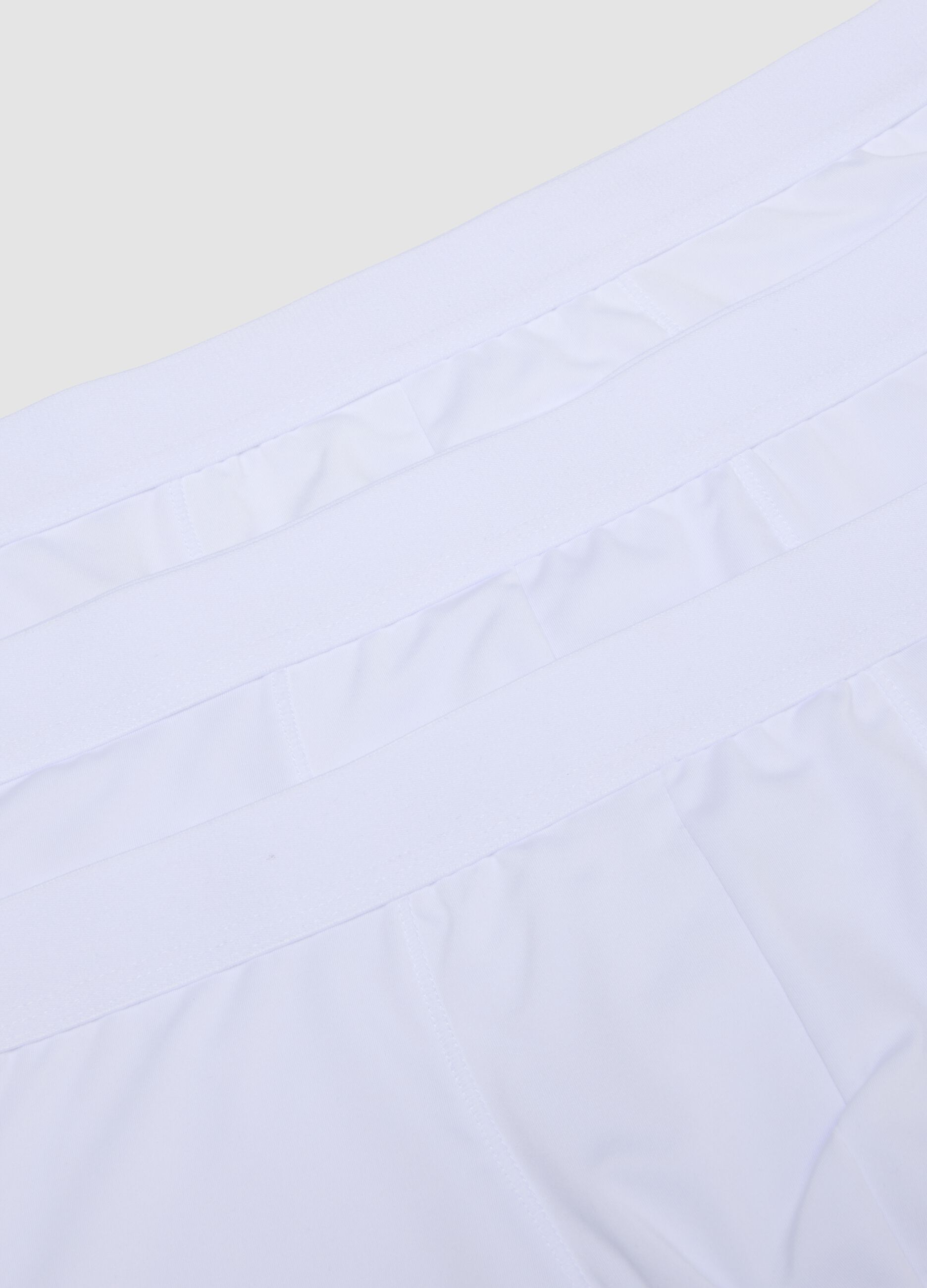 3-pack of white stretch microfibre boxer shorts