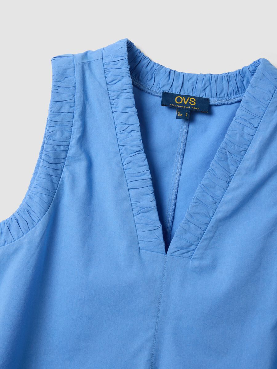Abito mini azzurro in puro cotone regular con scollo a V arricciato_5