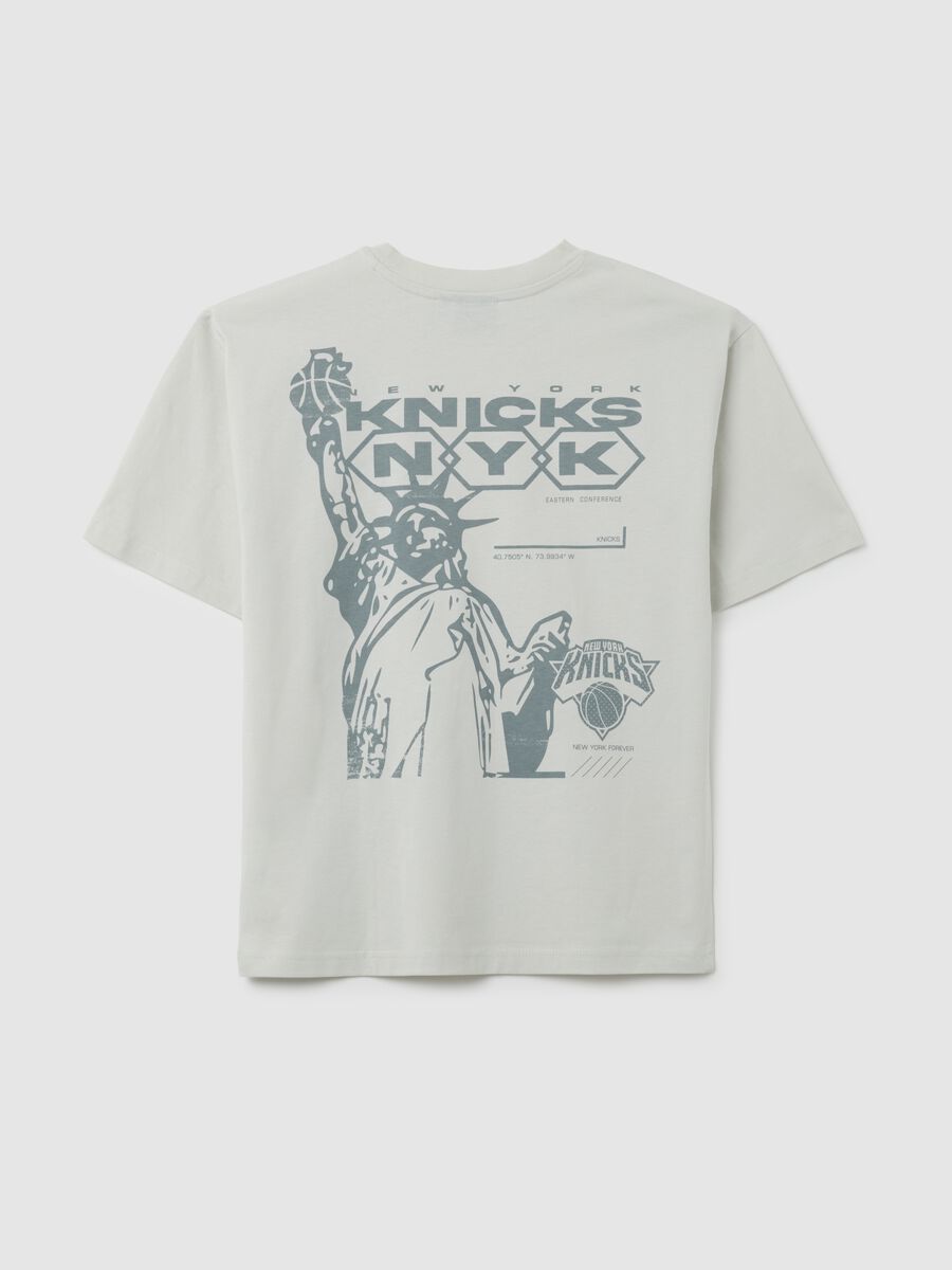 T-shirt da bambino in puro cotone grigia regular fit con stampa New York Knicks_1