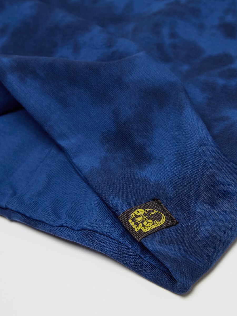 Neck warmer with tie-dye print_1