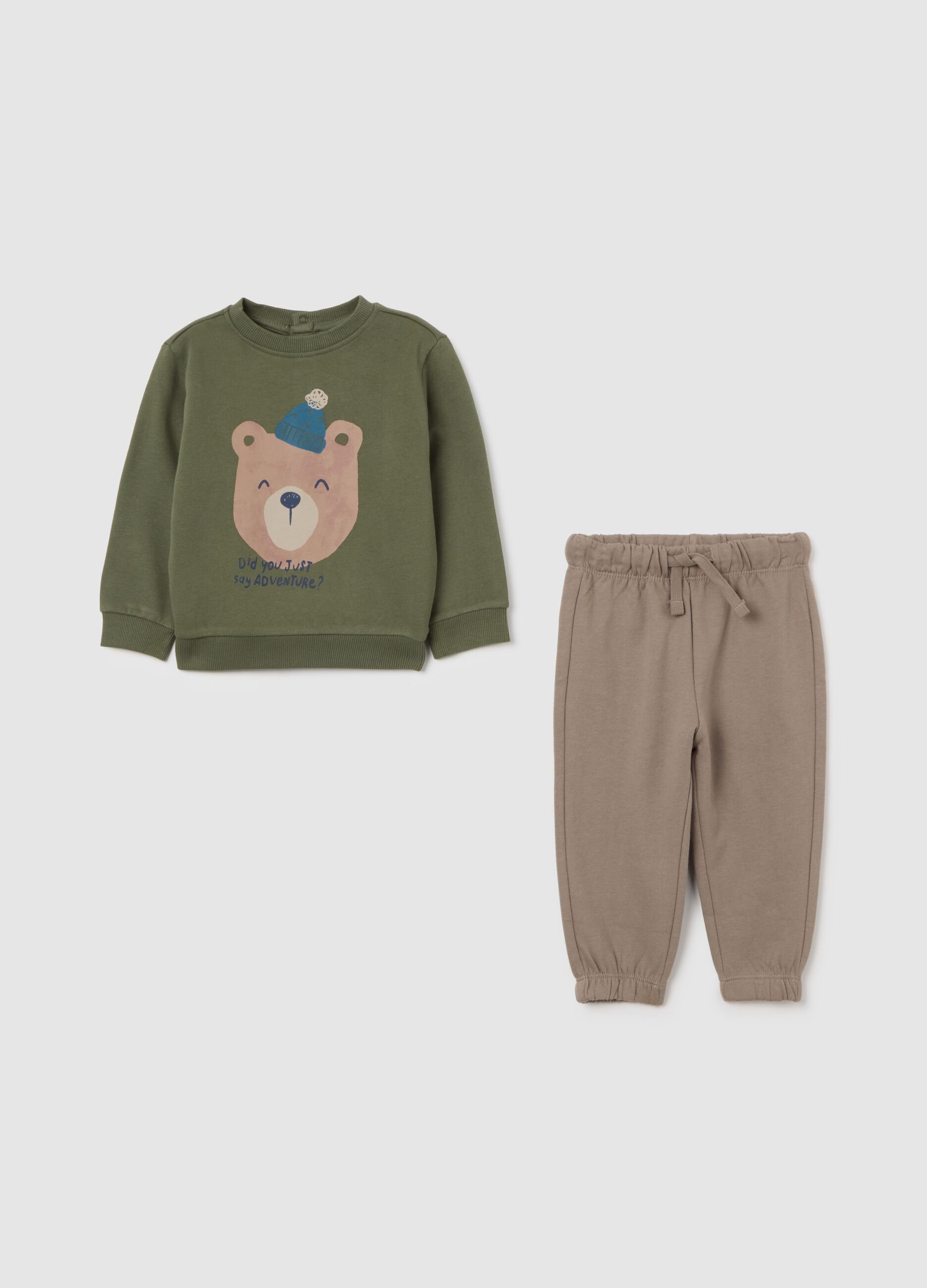 Green tracksuit with sweatshirt and trousers for child