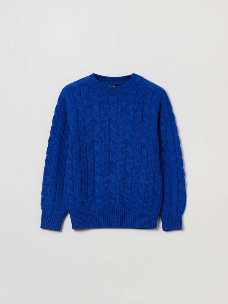 Pullover con lavorazione a trecce_3