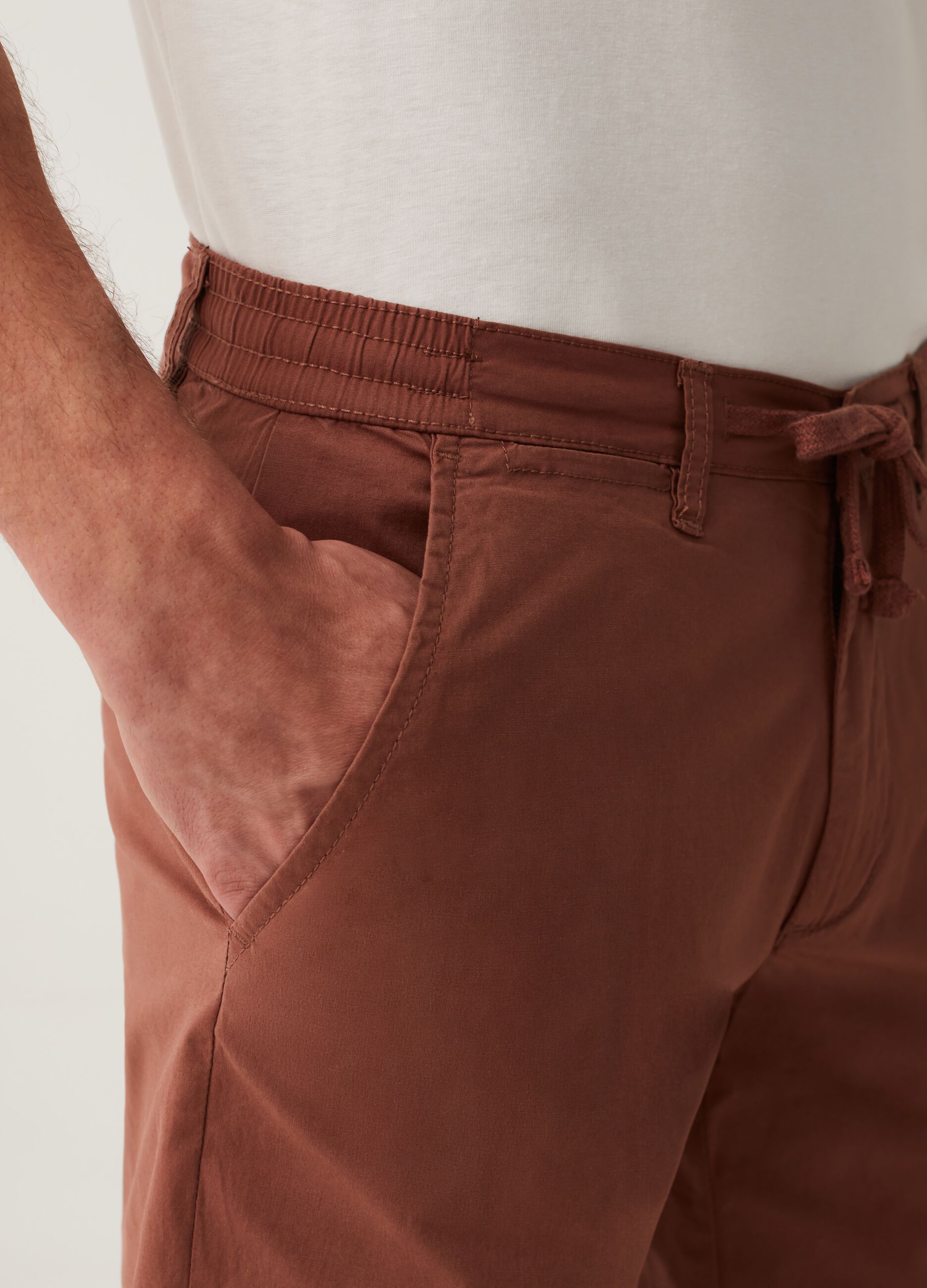 Bermuda chino jogger in popeline_3
