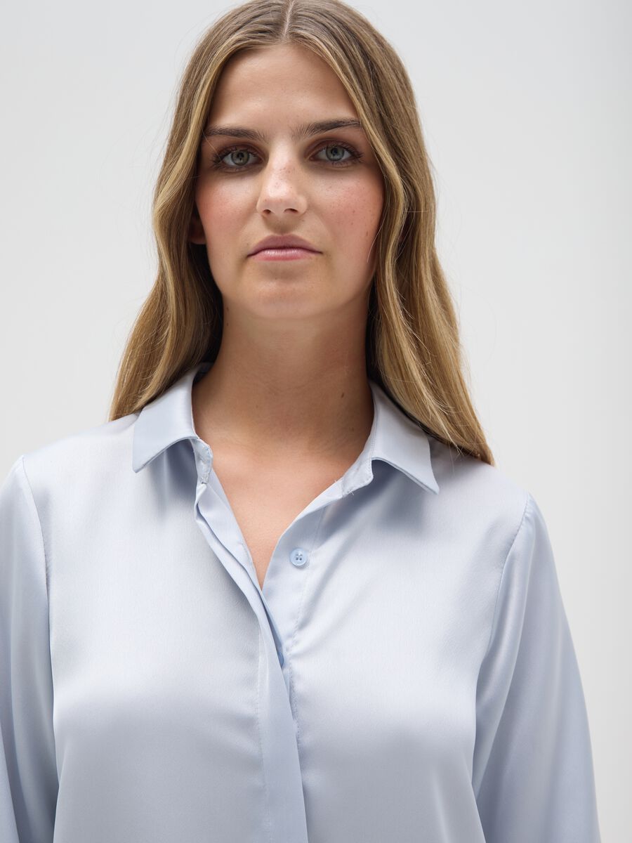 Solid colour satin shirt_3