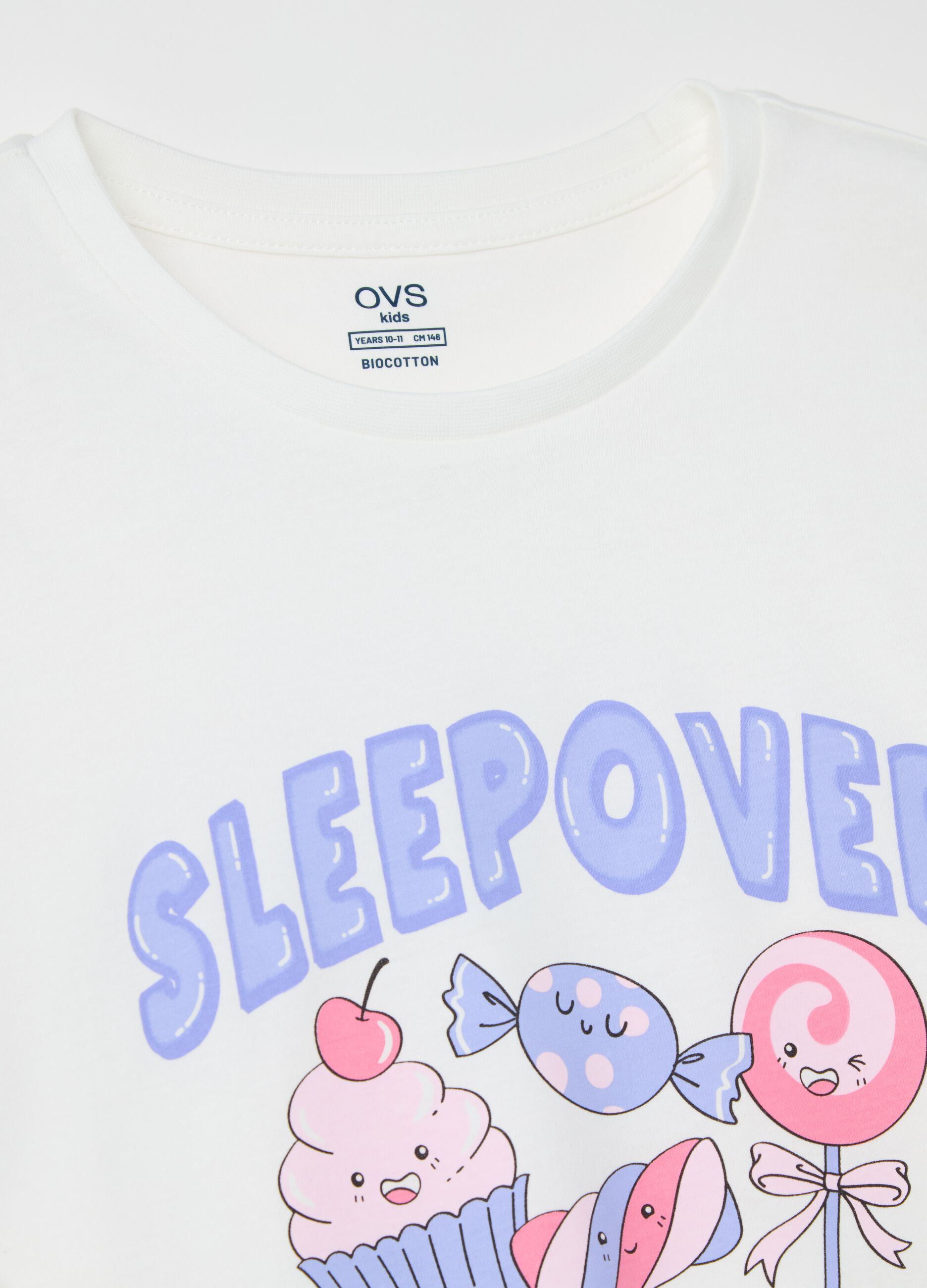 Long pyjamas with "Sleepover Squad" print