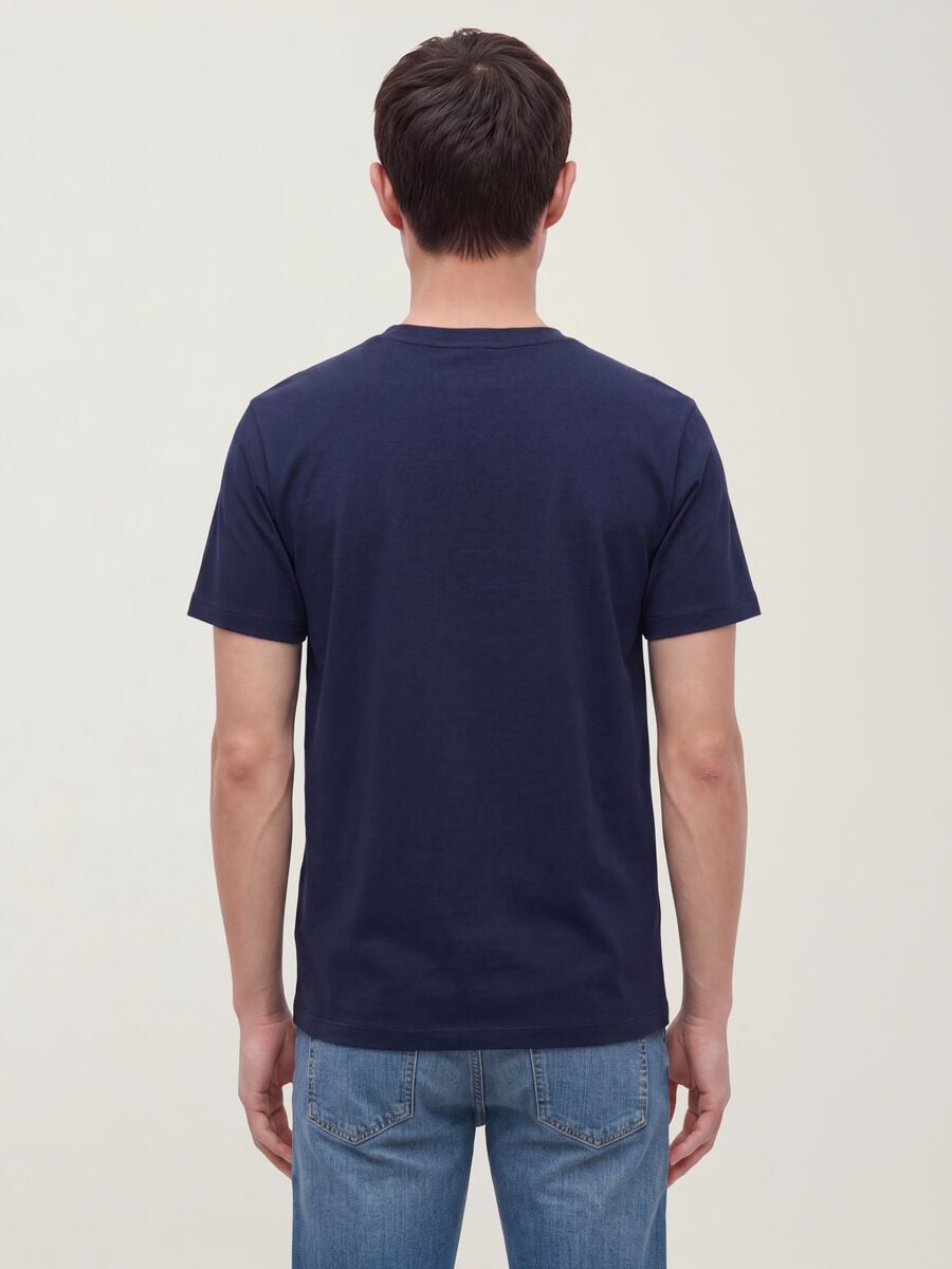 T-shirt blu in puro cotone mercerizzato a girocollo regular fit_3