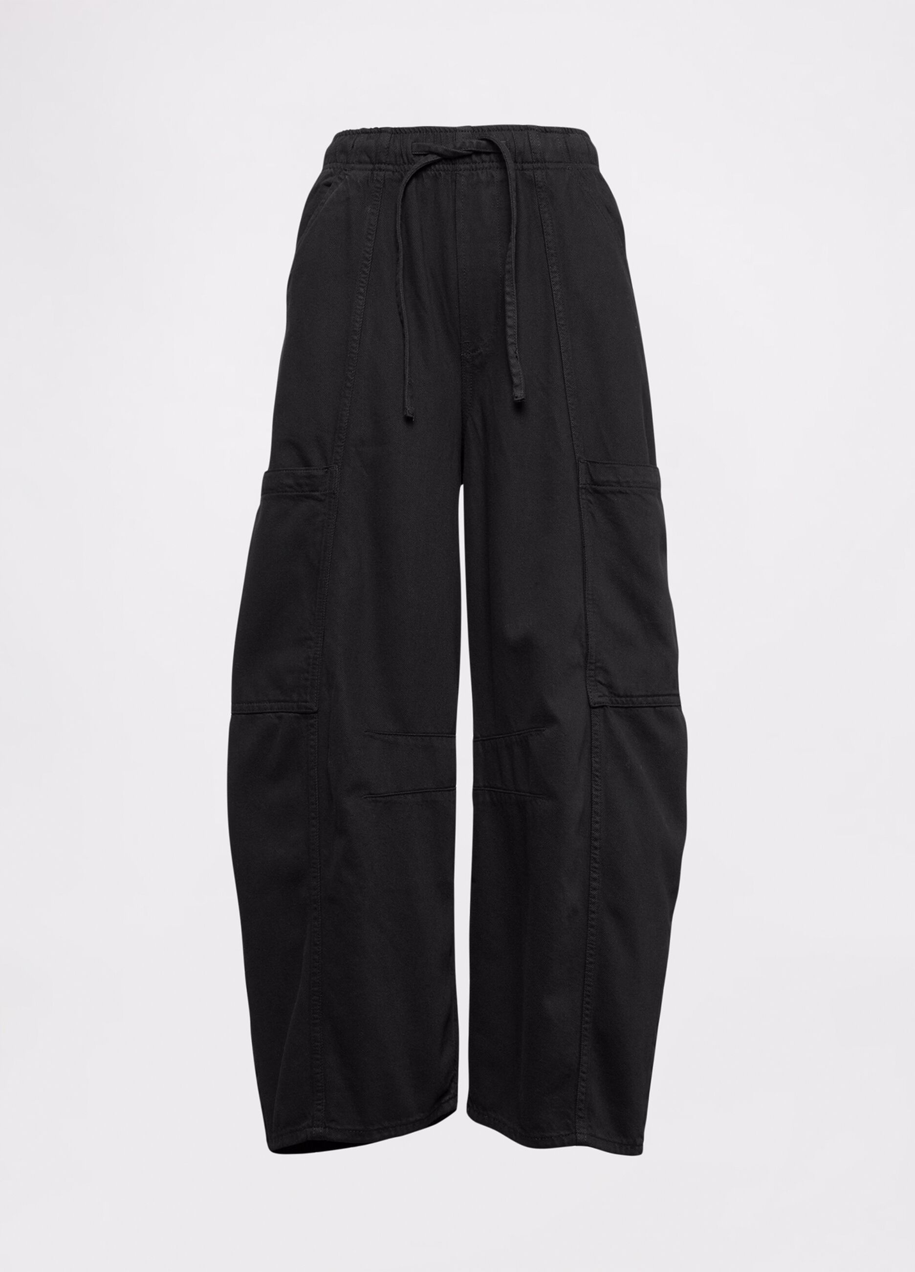 Black cargo trousers in cotton and Lyocell
