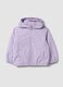 Giacca antipioggia viola con cappuccio e zip per bimba_0