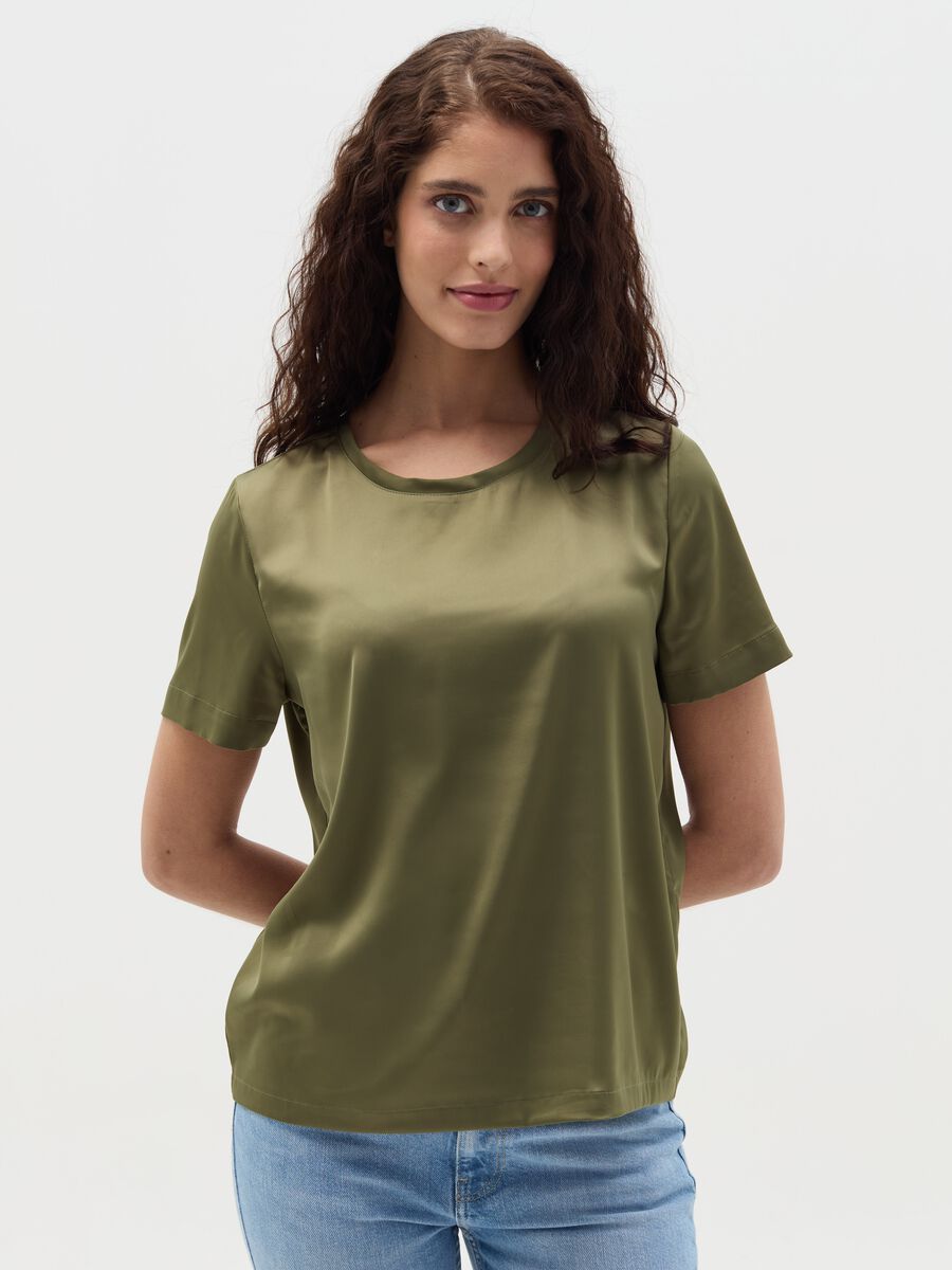 Short-sleeved blouse in satin_0