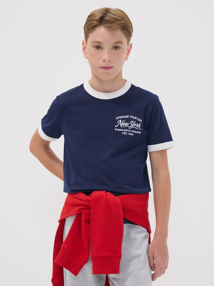 Blue organic cotton T-shirt with print, relaxed fit for boys_0