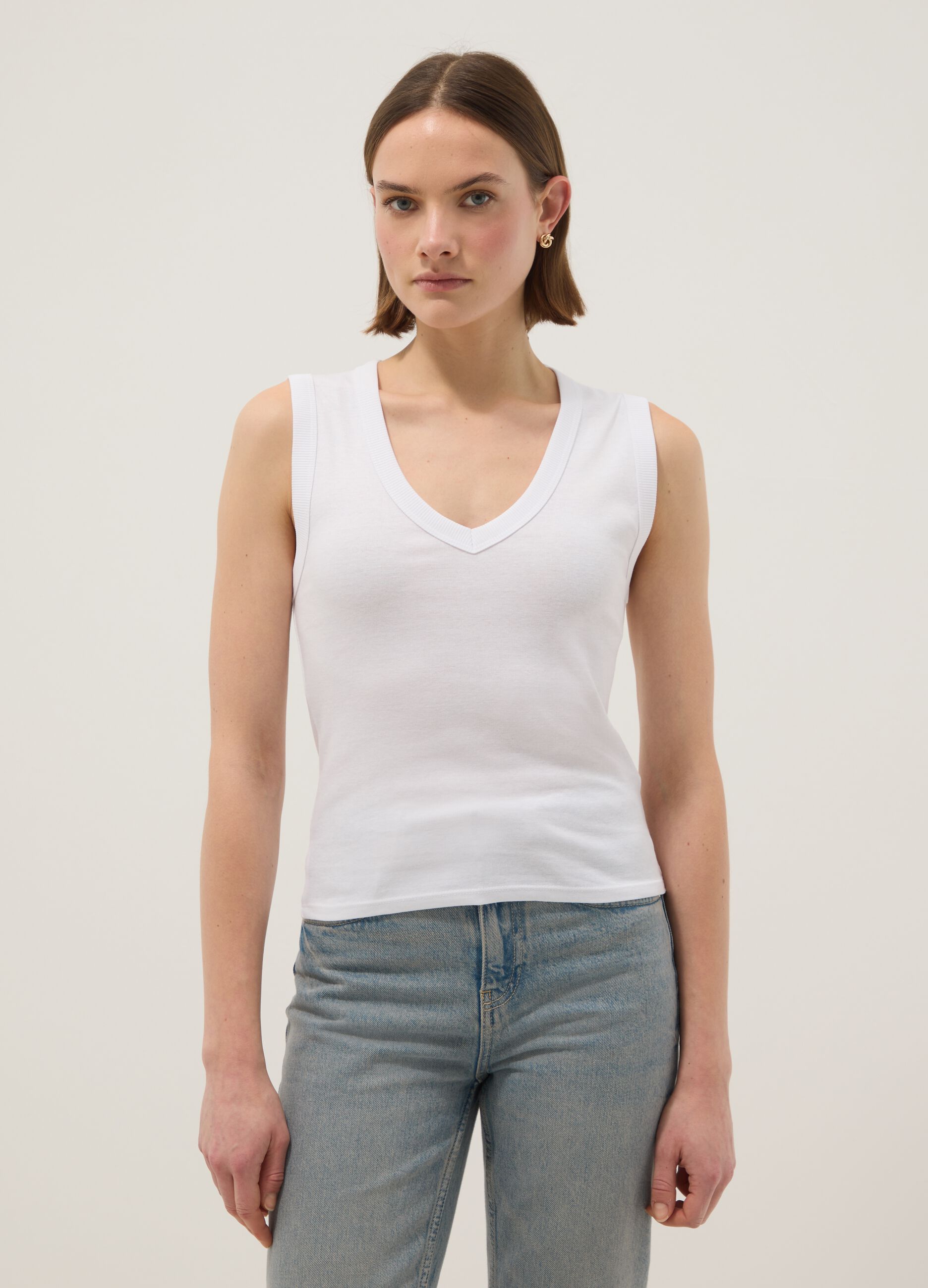 White pure cotton V-neck regular fit tank top