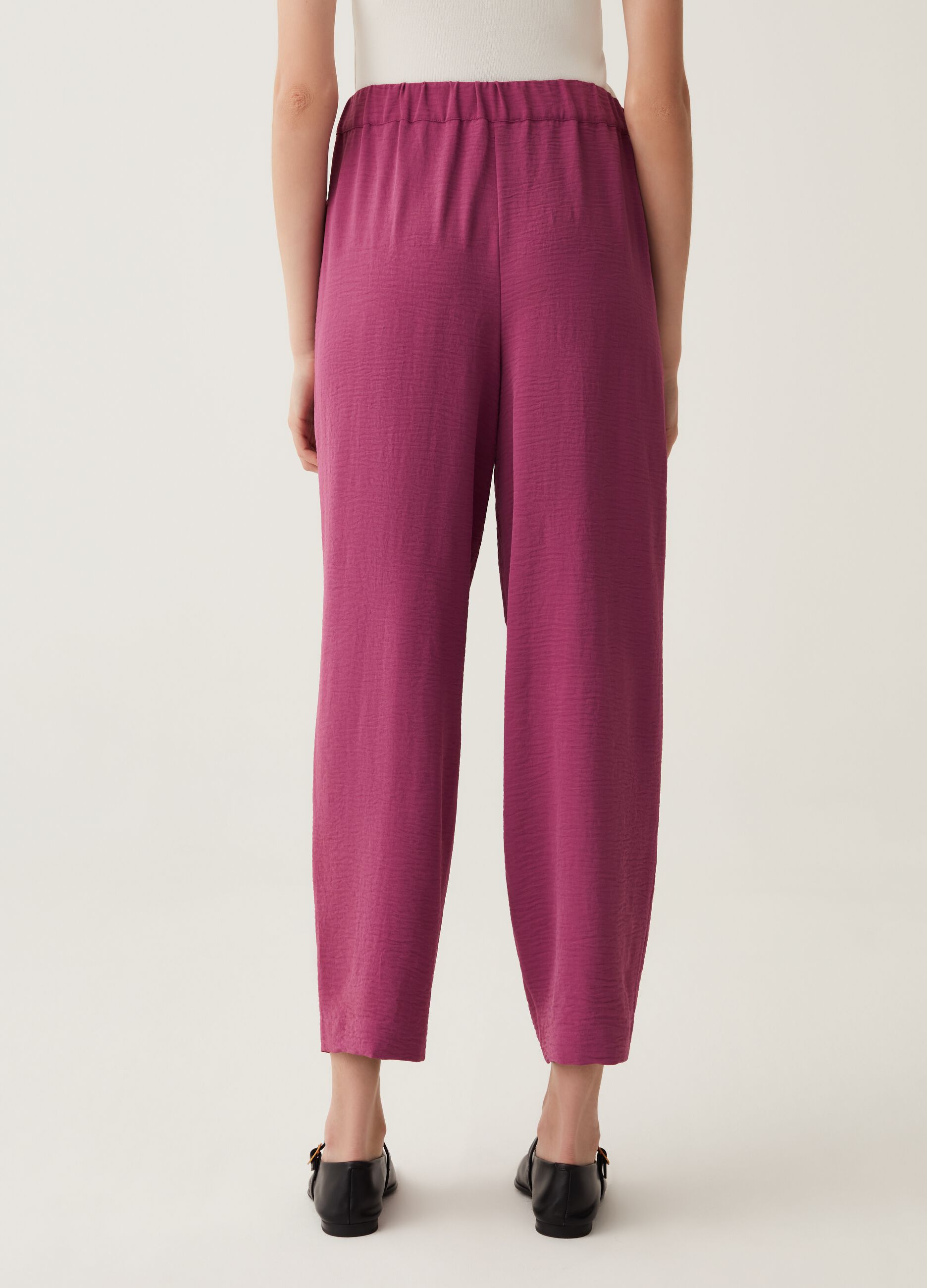 Pantalone a sigaretta in tessuto fluido_2
