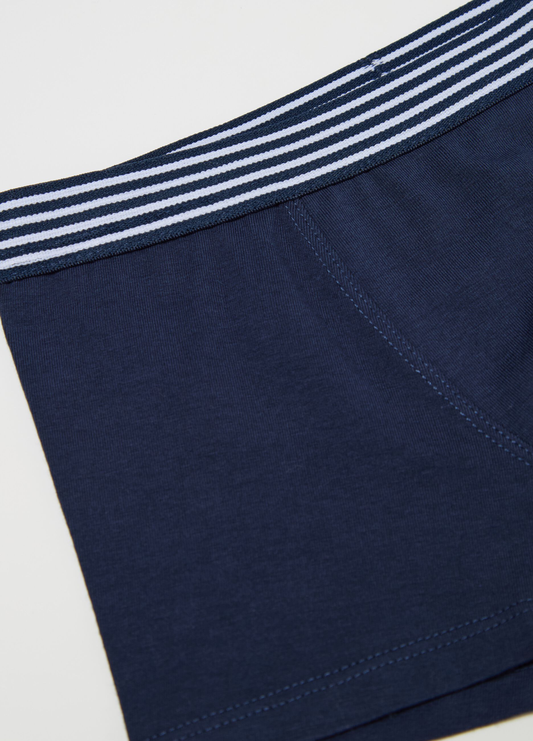 Boxer in cotone stretch con dettaglio a righe 