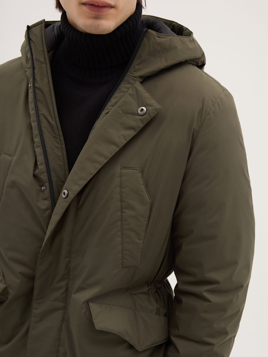 Parka imbottito verde regular fit con cappuccio e zip_3