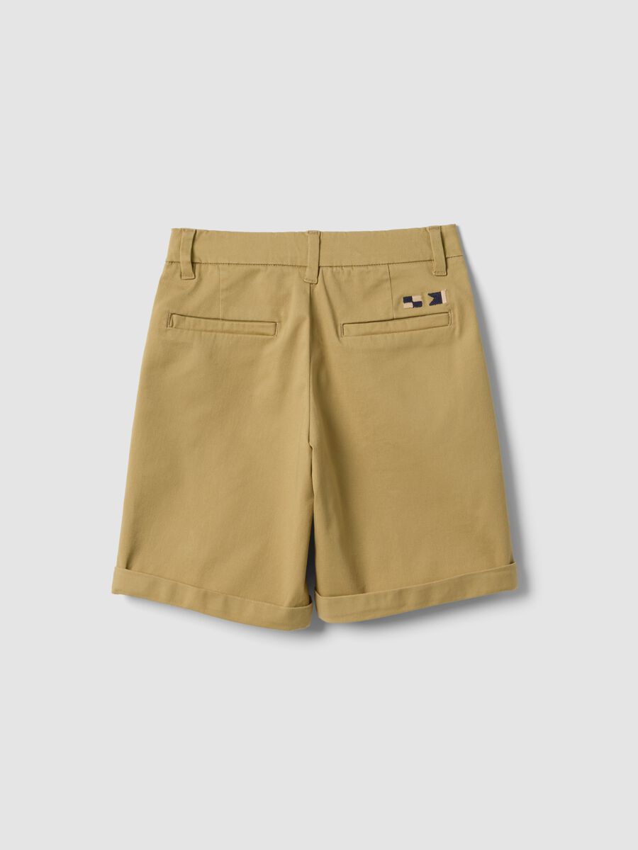Beige stretch cotton chino shorts_1