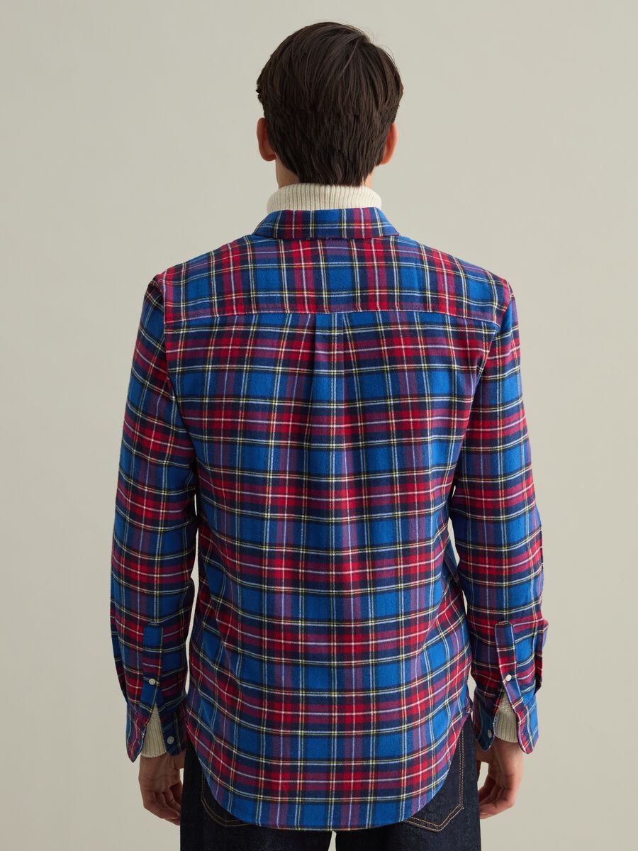 Flannel shirt with check pattern and button-down collar_2