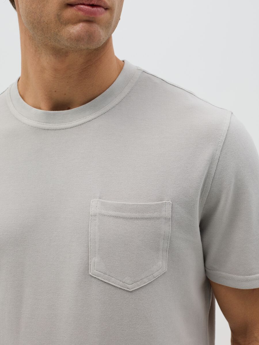 Grey T-shirt in cotton with pocket_3
