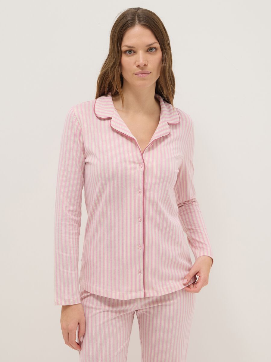 Multicolour striped pyjamas in pure cotton regular fit with V-neck_1