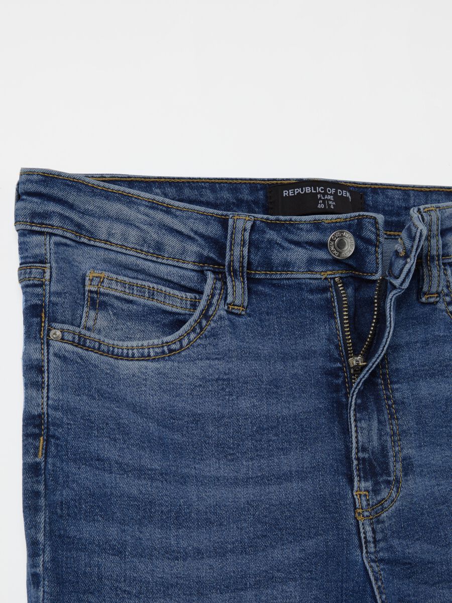 Jeans flare fit cinque tasche_5