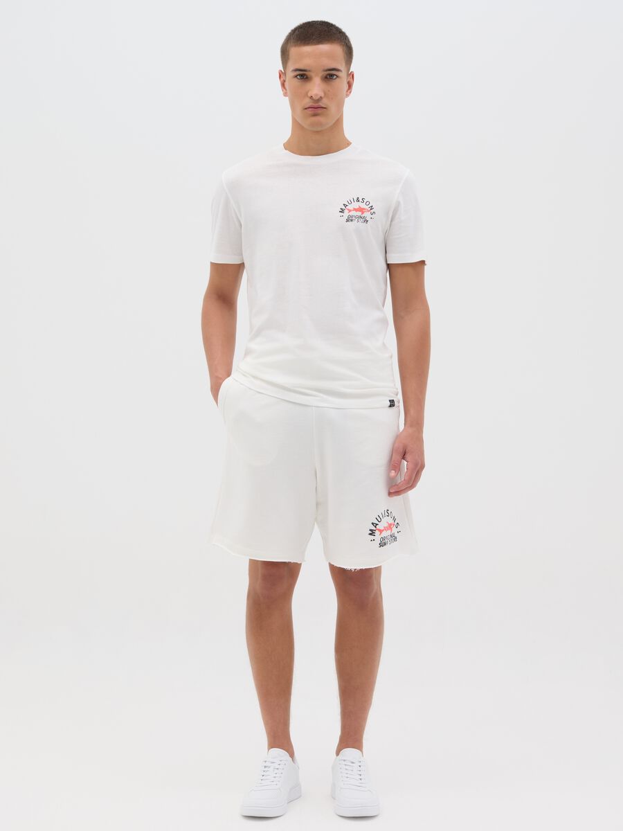 Maui & Sons white short-sleeved T-shirt_1