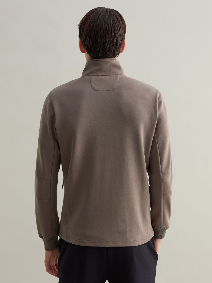 Tech full-zip sweatshirt in technical fabric_3