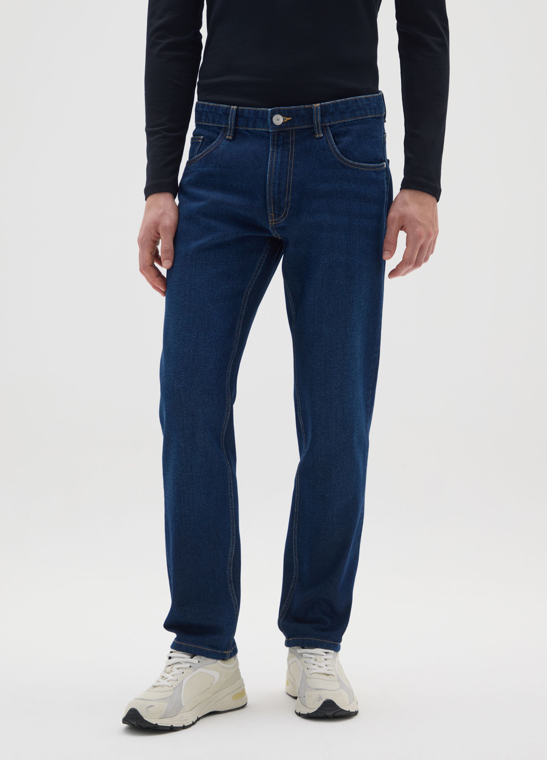 Blue cotton blend regular fit jeans