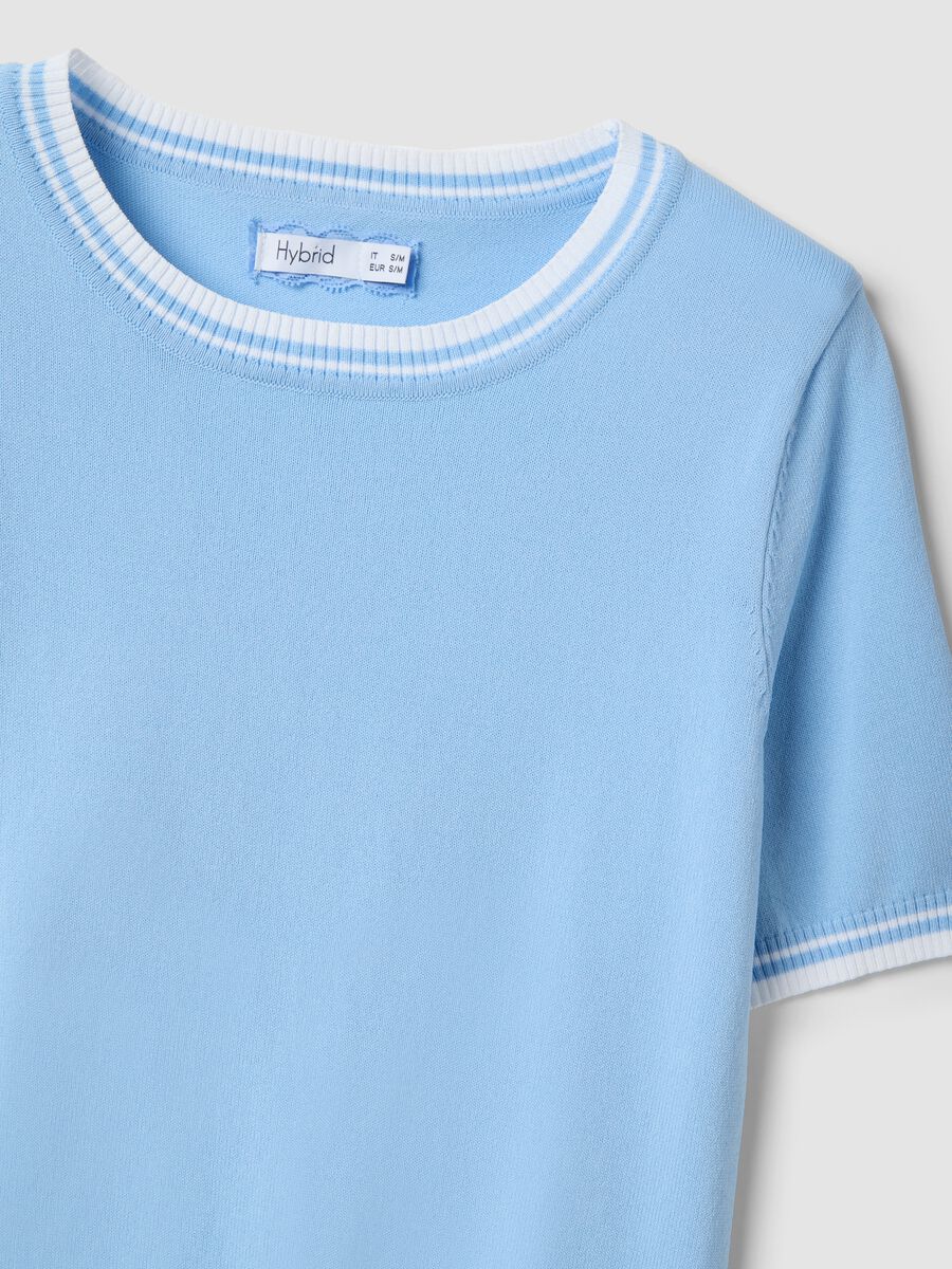 Blue viscose blend regular fit t-shirt with contrasting collar_5