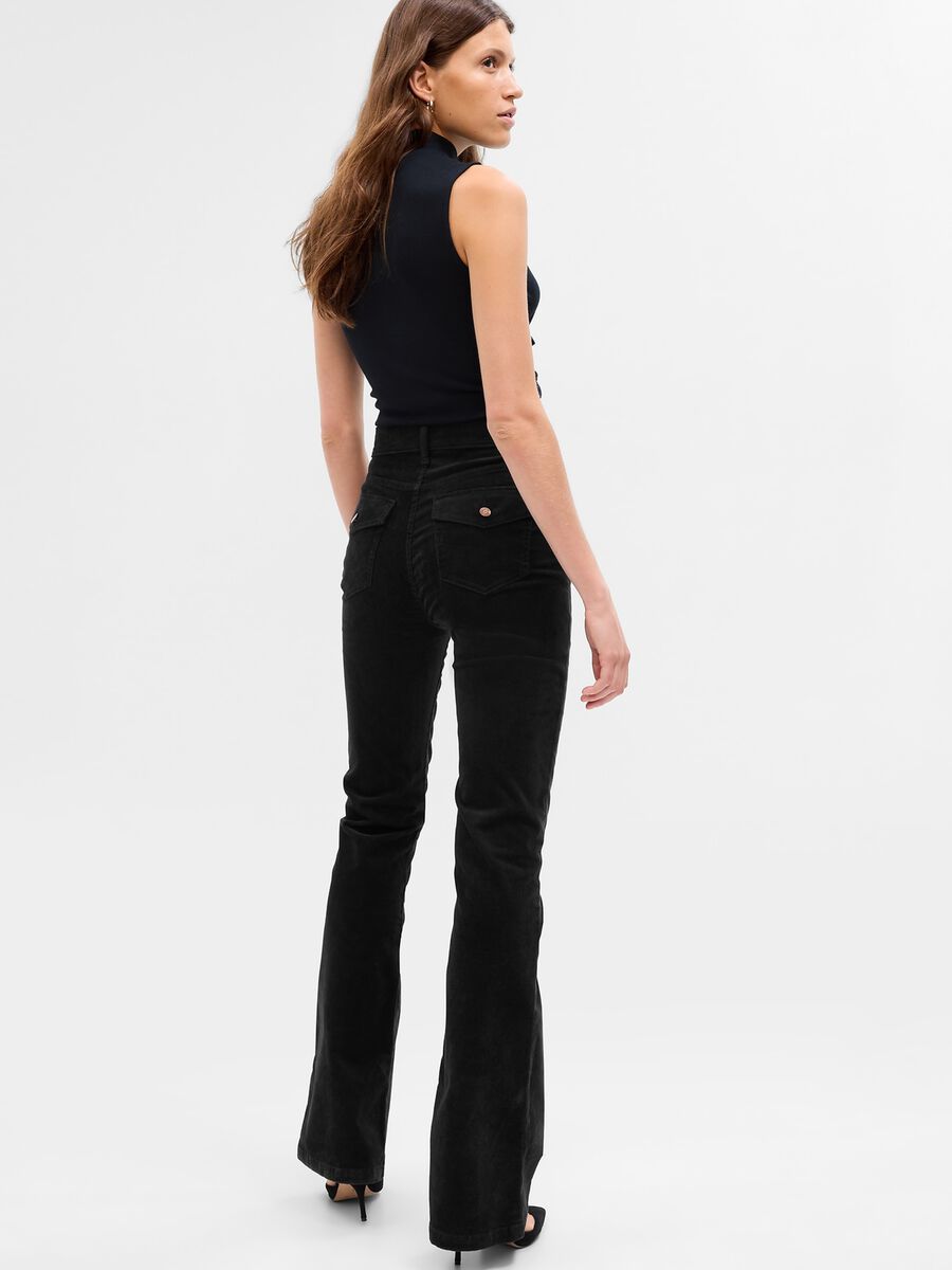 Pantaloni flare fit in corduroy_1