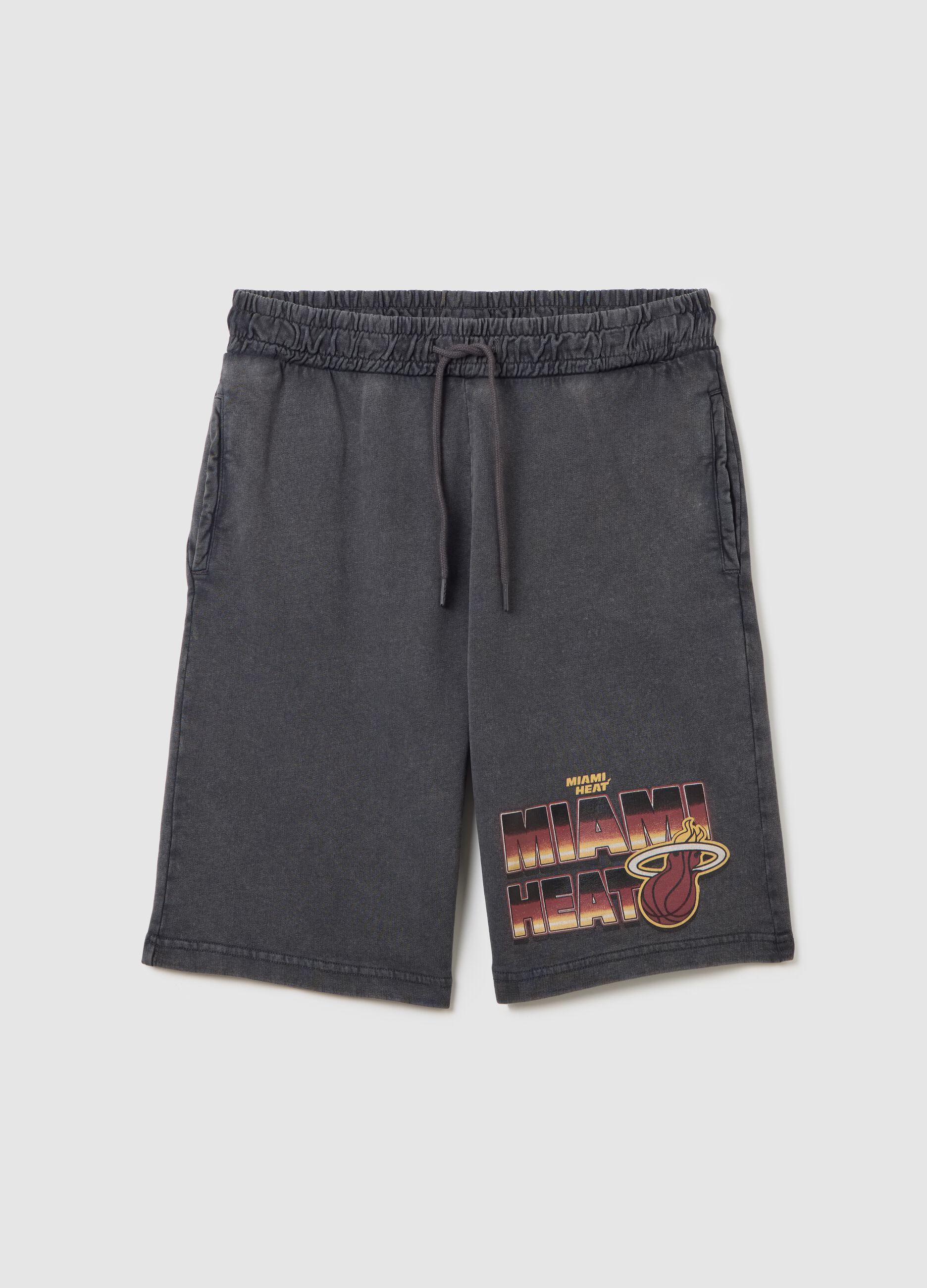 Grey sporty shorts with Miami Heat logo