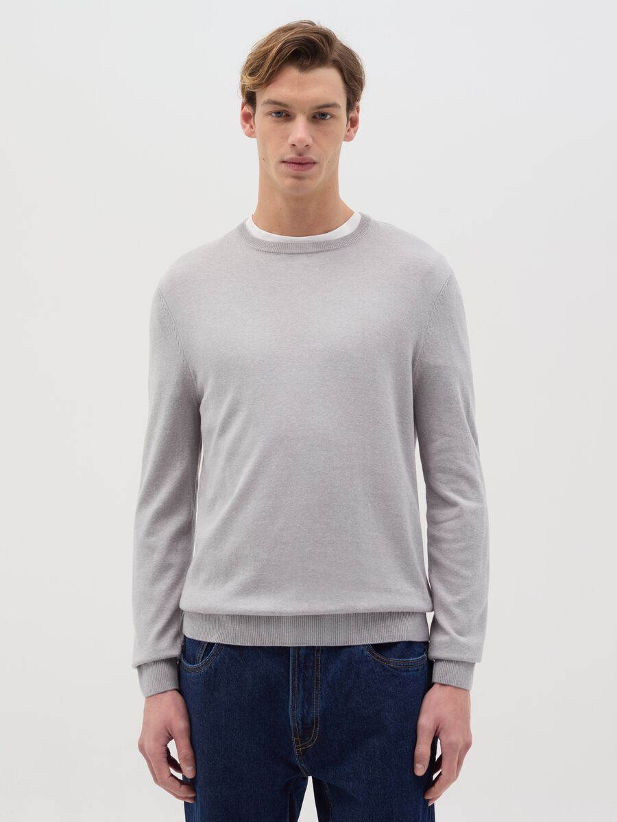 Round neck pullover_0