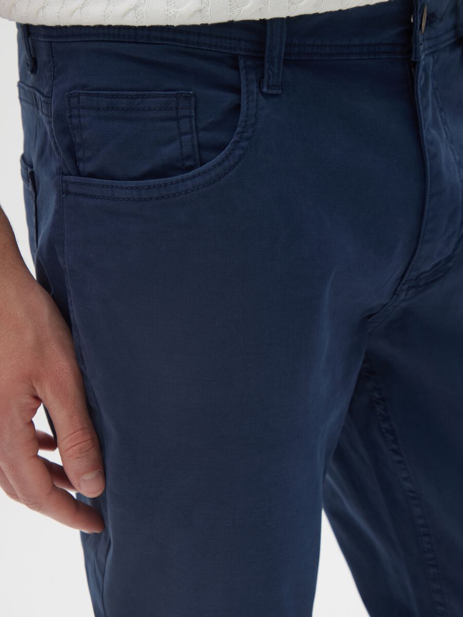 Blue slim fit cotton trousers_3