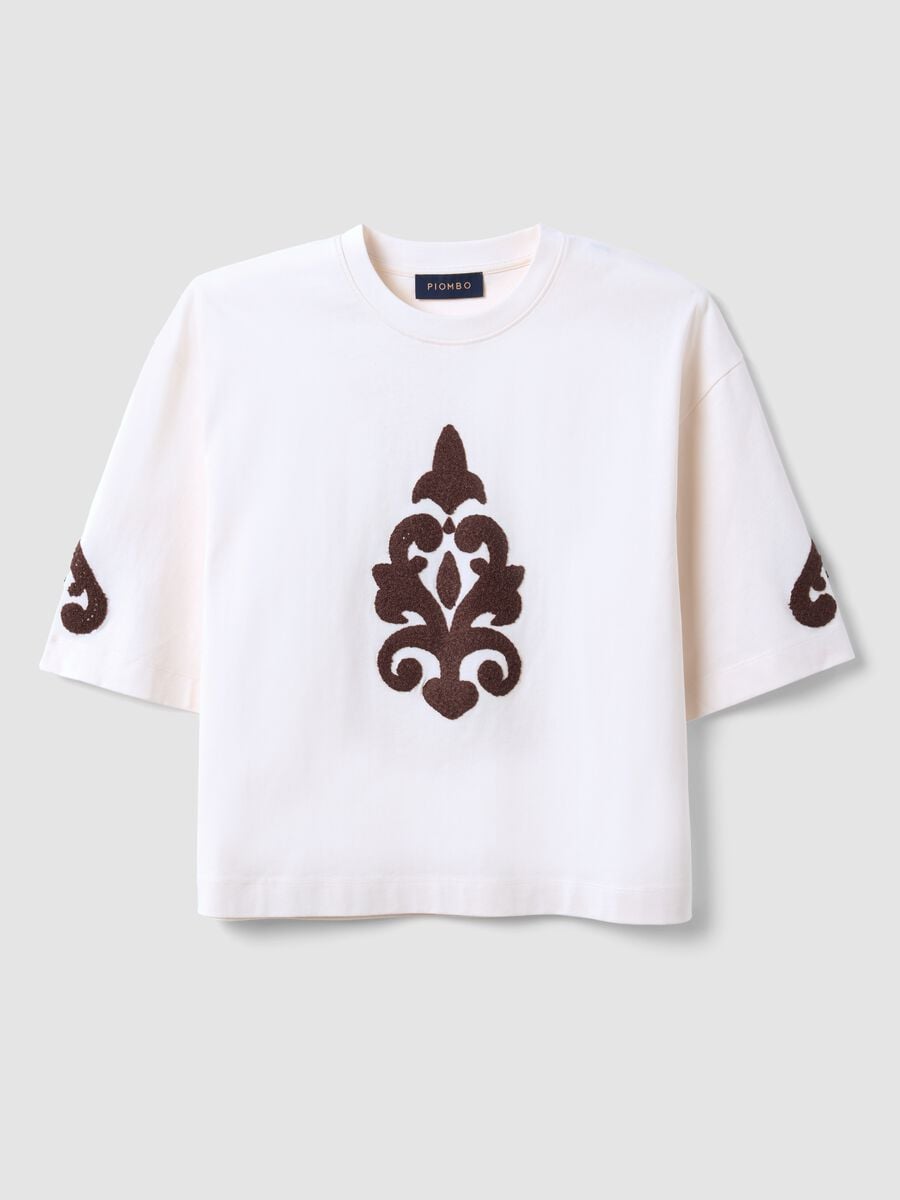 T-shirt beige in puro cotone con ricami regular fit_4