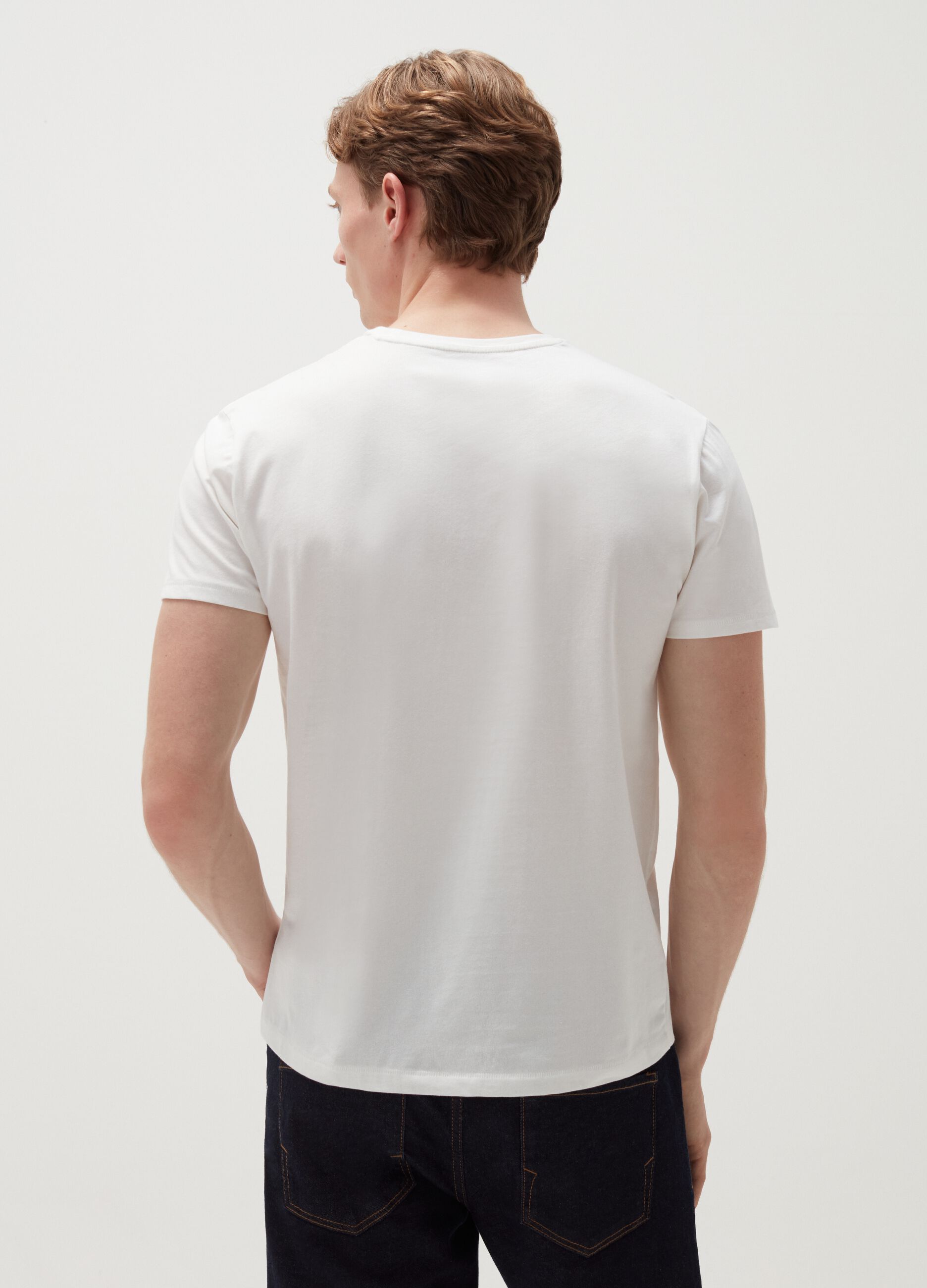 Stretch cotton T-shirt with V neck