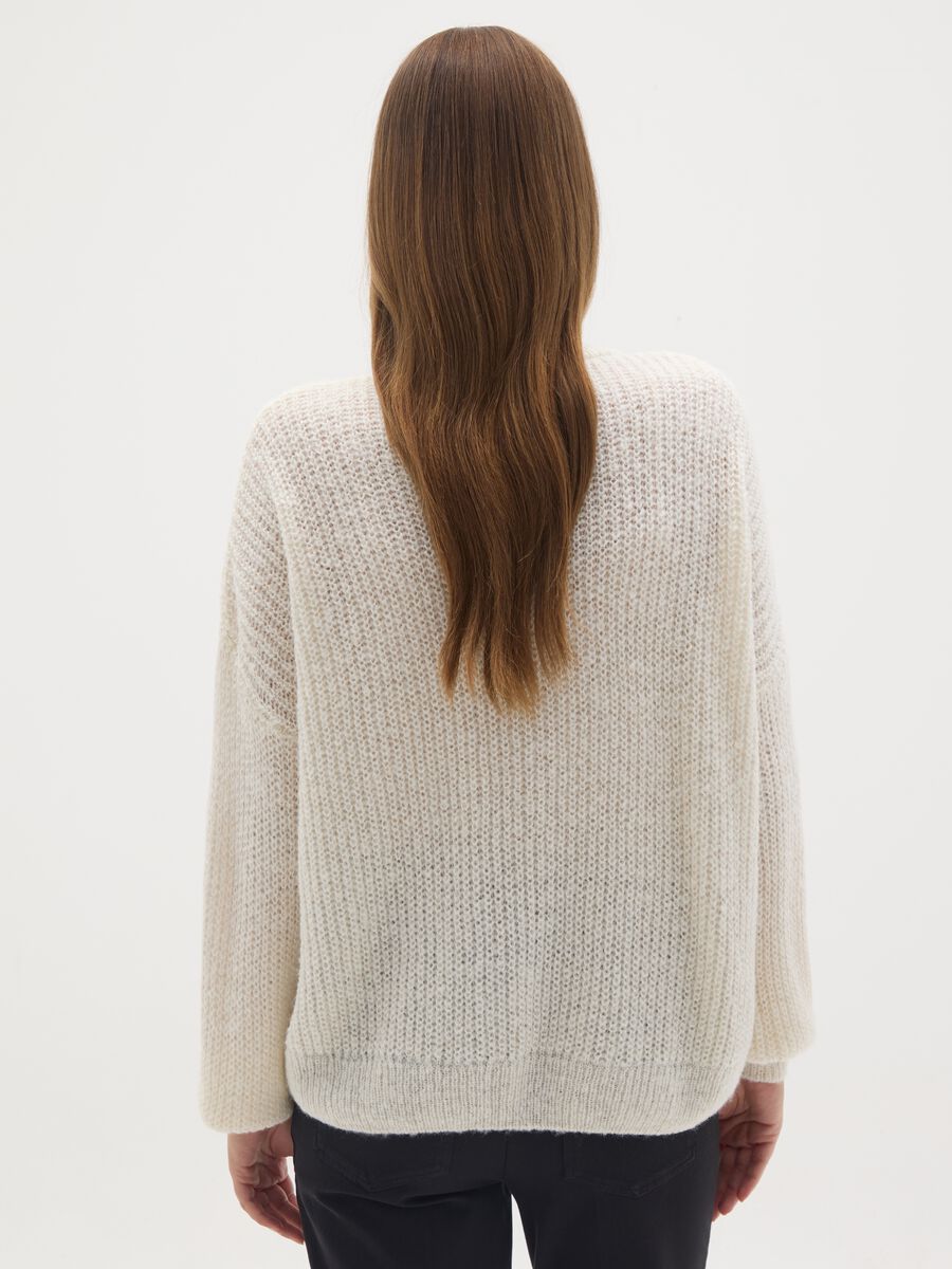 Beige maternity jumper with lace pattern_3