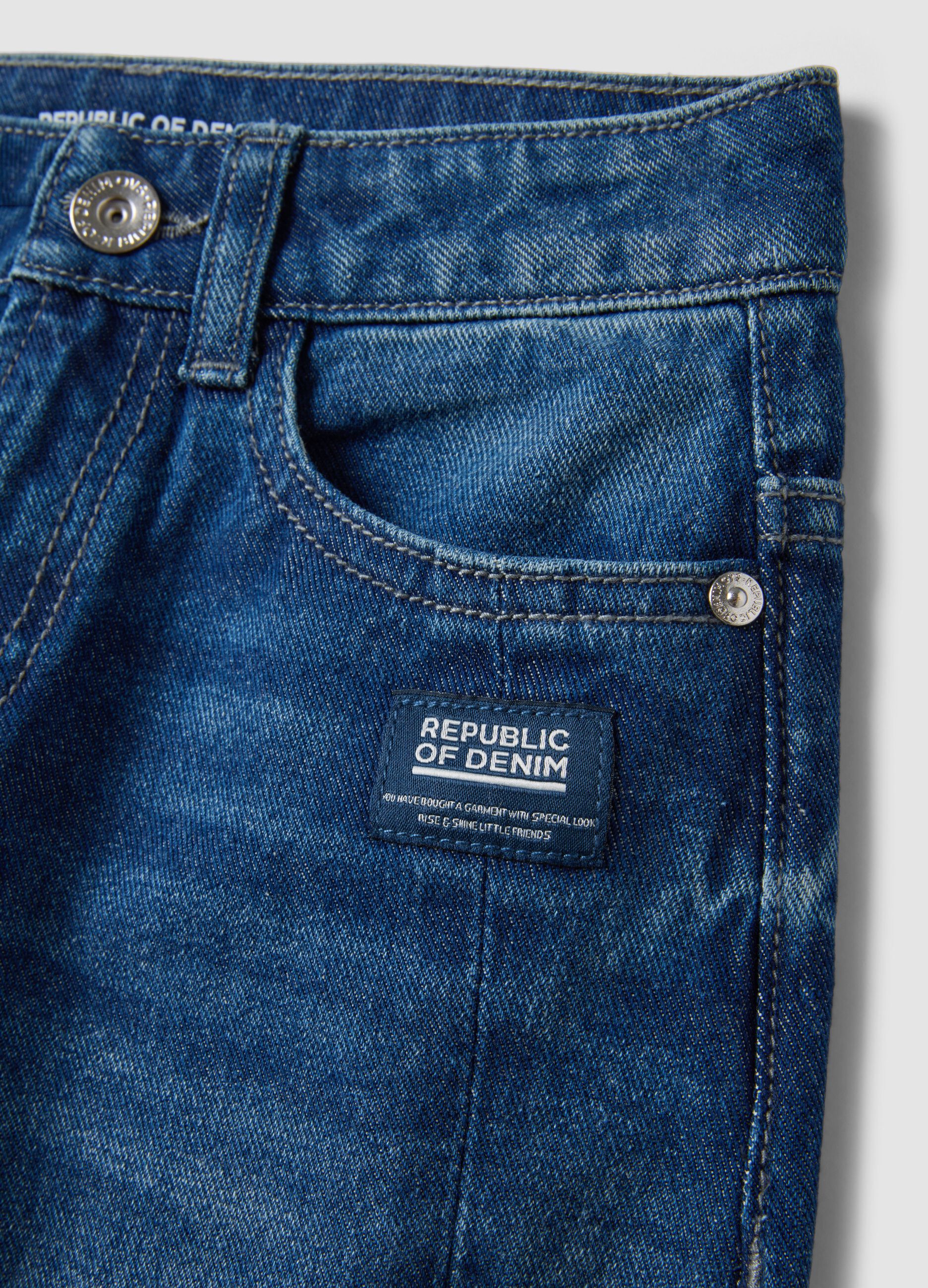 Jeans blu in puro cotone baggy fit per bambino