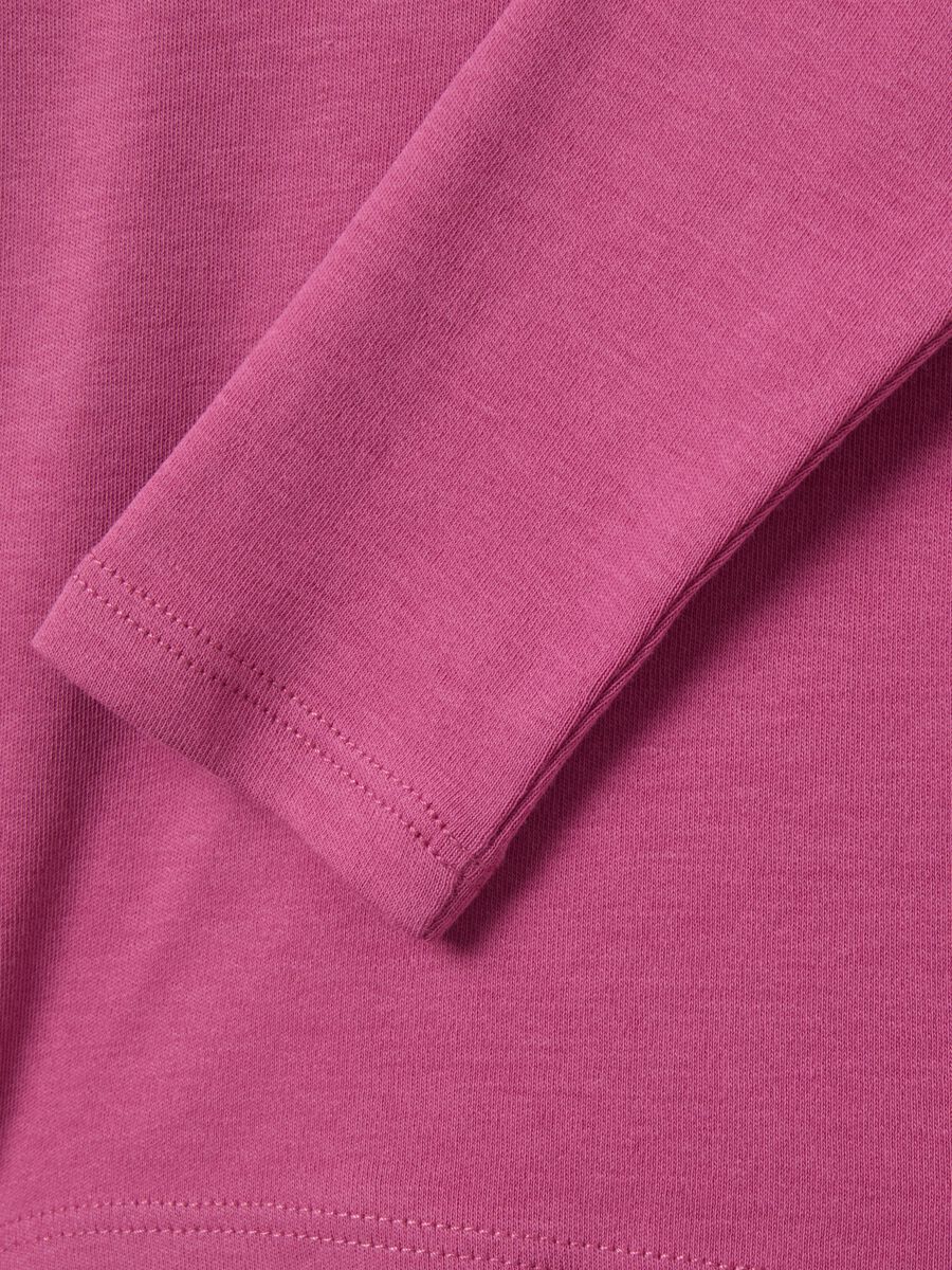 Long-sleeved T-shirt with high neck_2