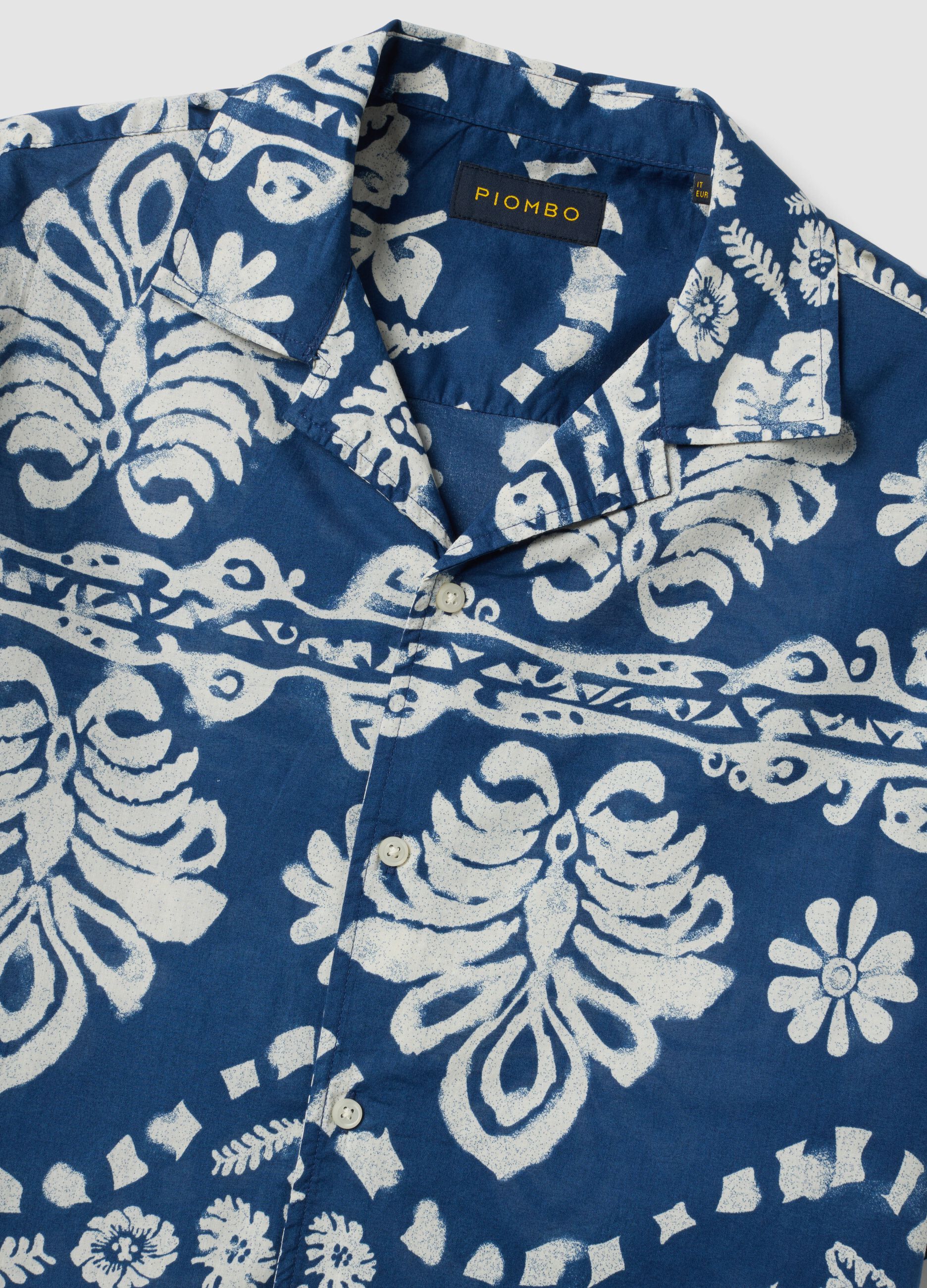 Blue organic cotton shirt with all-over print